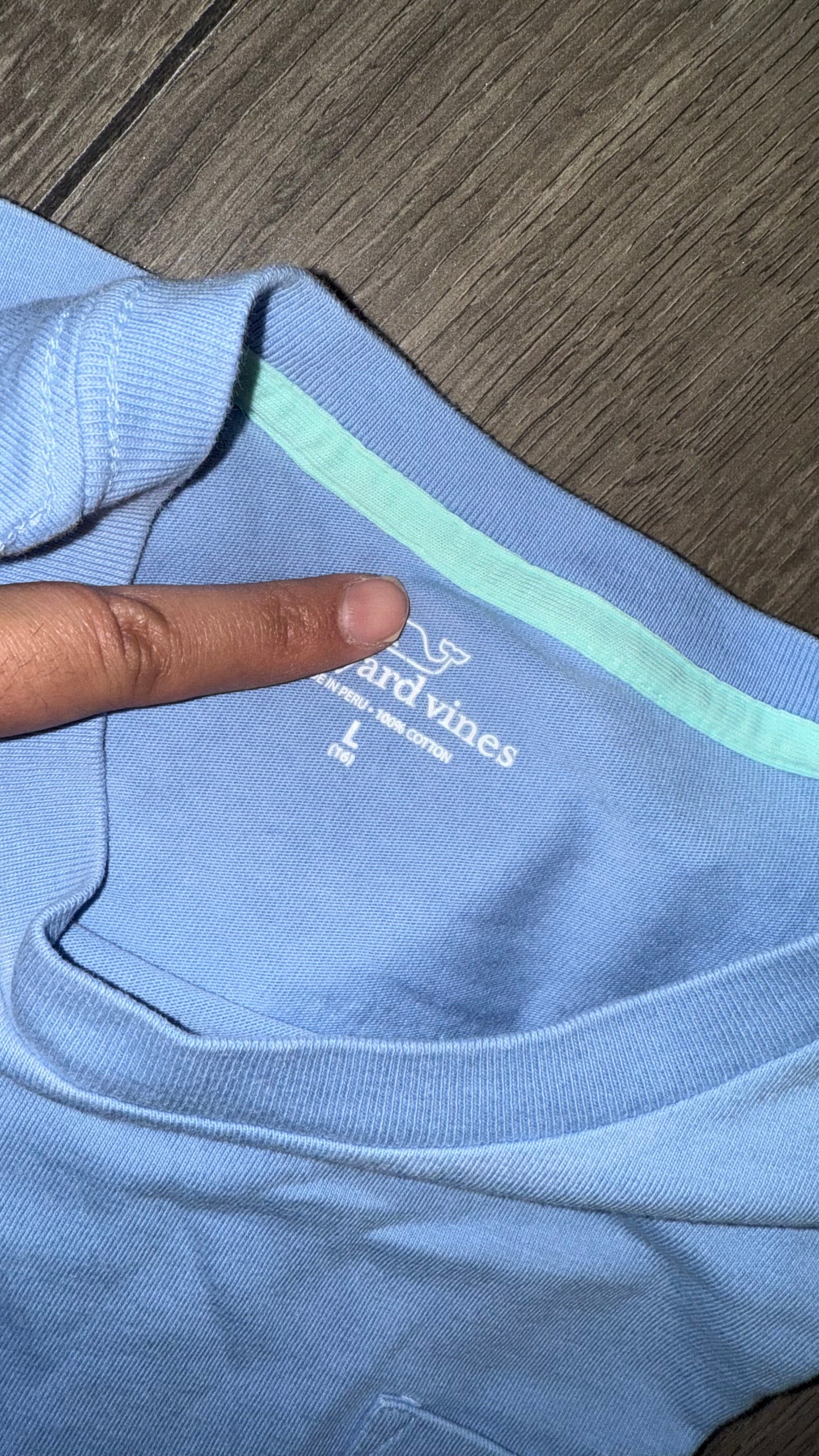 16A PLAYERA VINEYARD