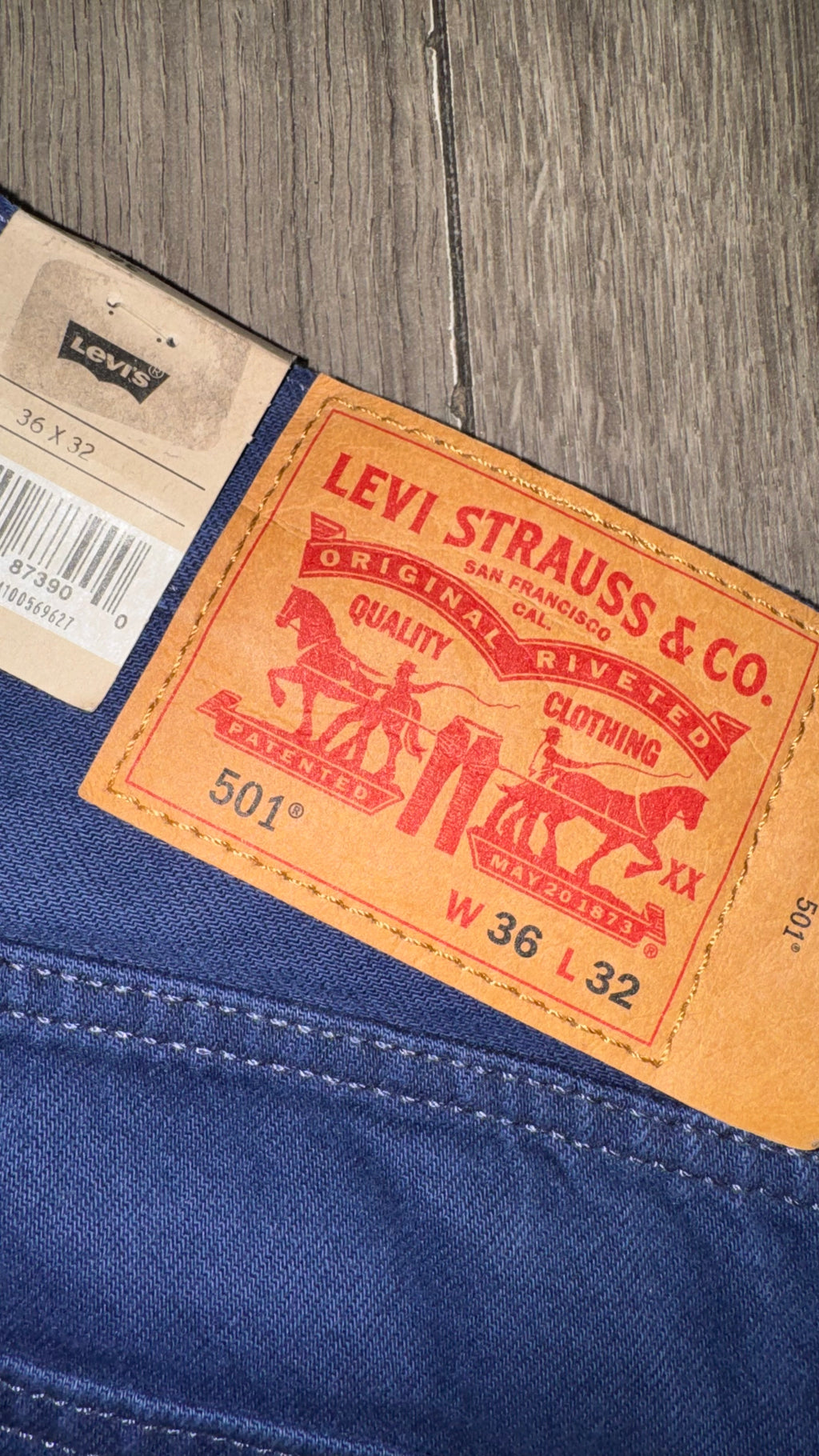 PANTALÓN LEVIS