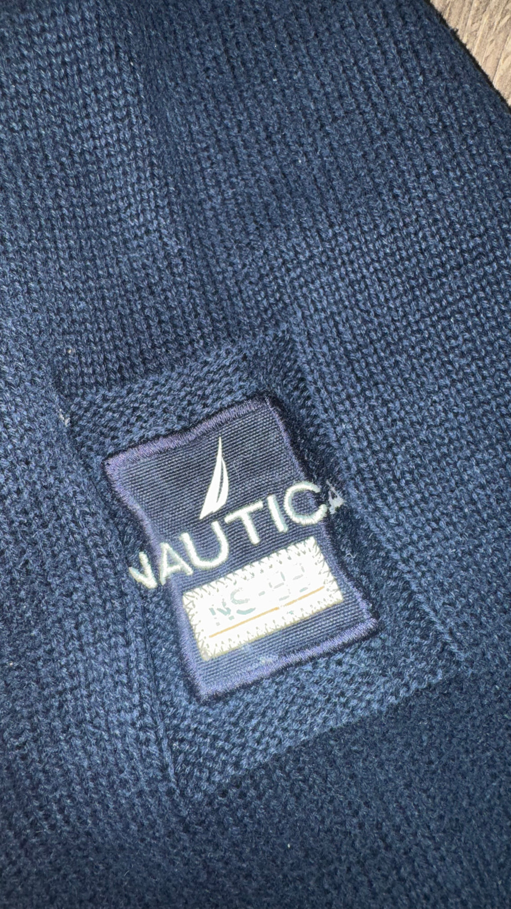 SUÉTER NÁUTICA