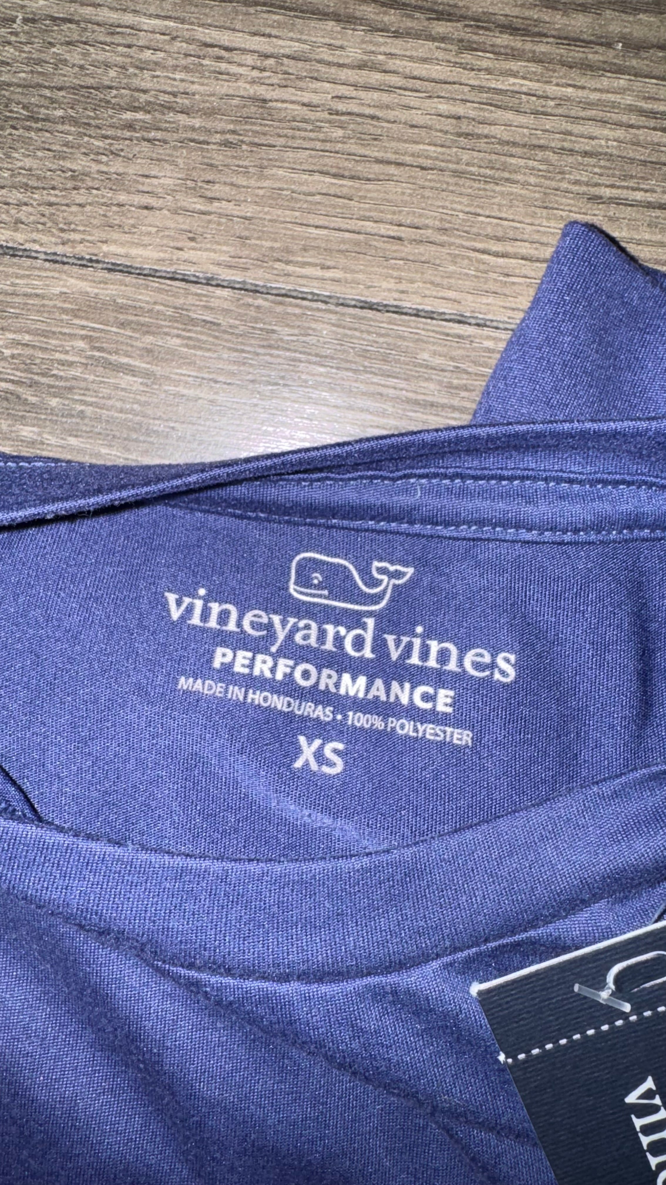 PLAYERA VINEYARD VINES