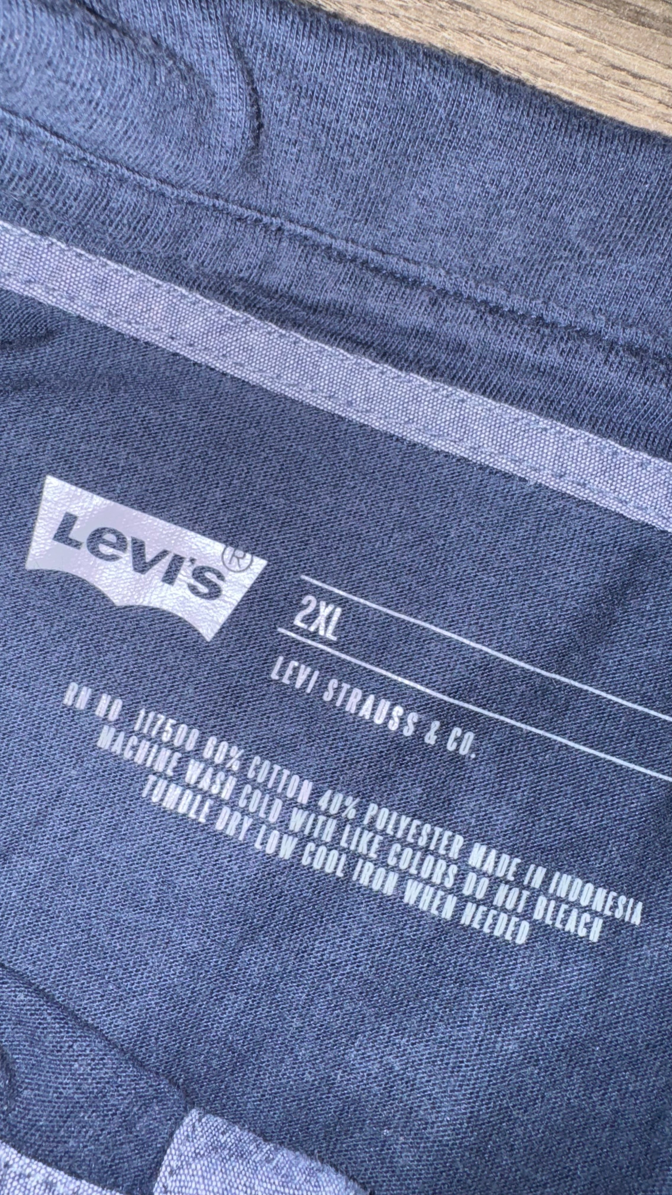 PLAYERA LEVIS