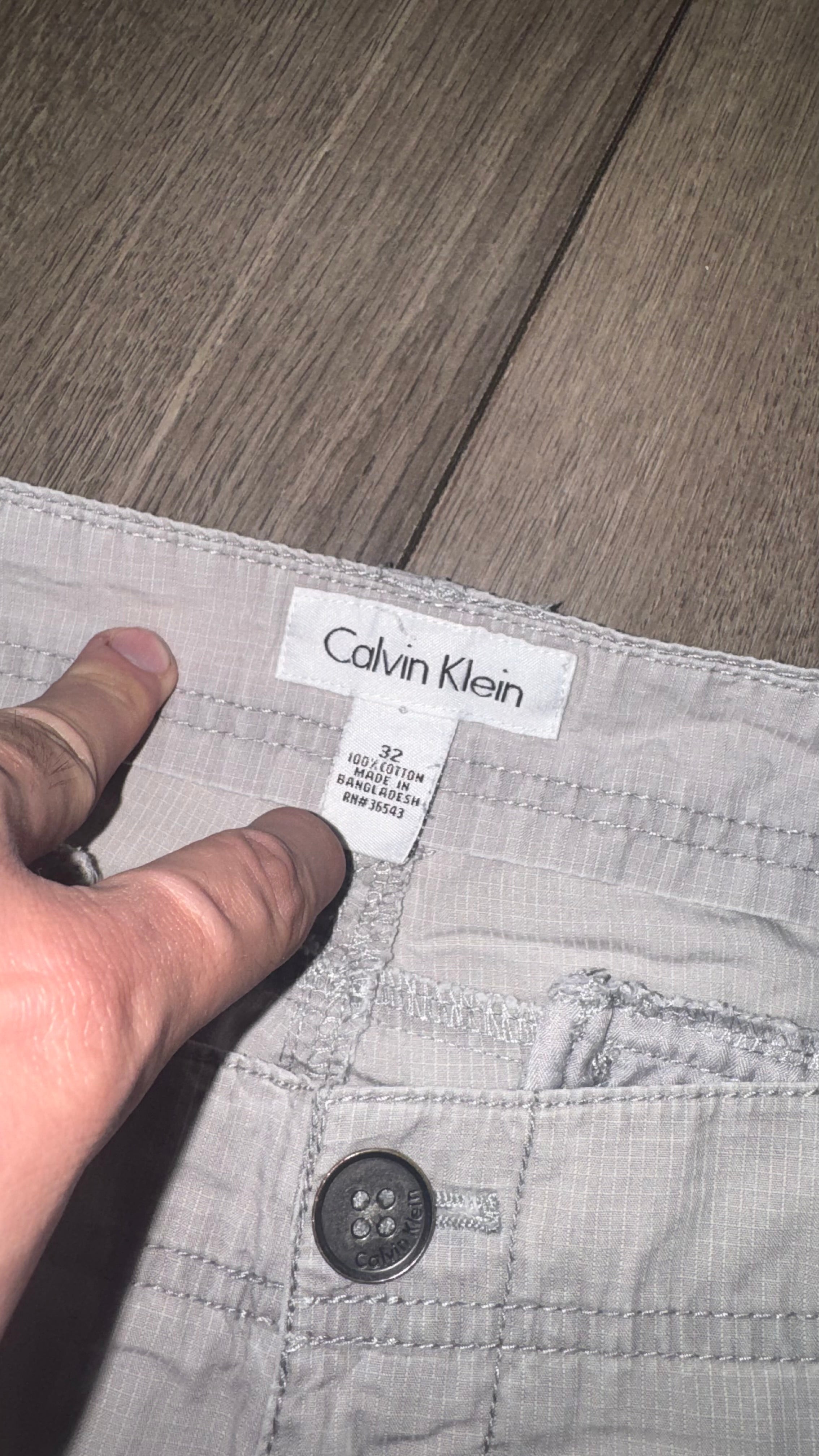 BERMUDA CALVIN KLEIN