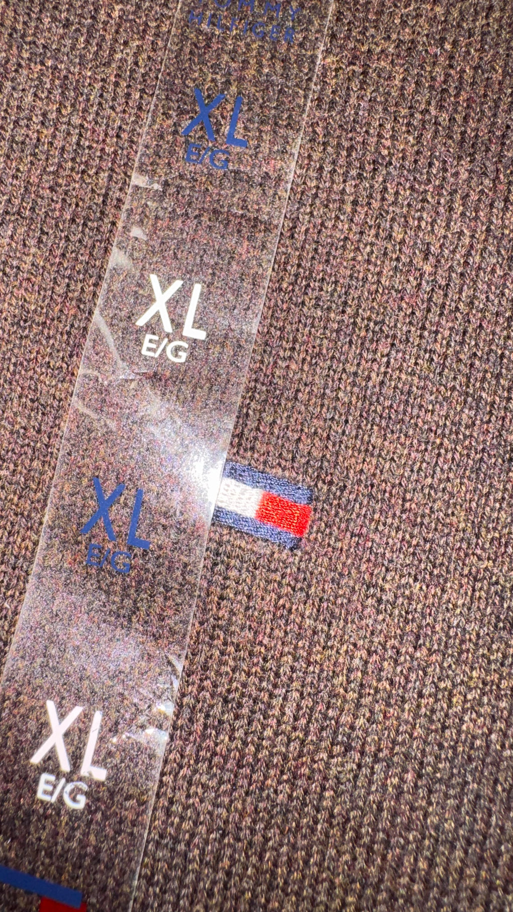 SUÉTER TOMMY HILFIGER