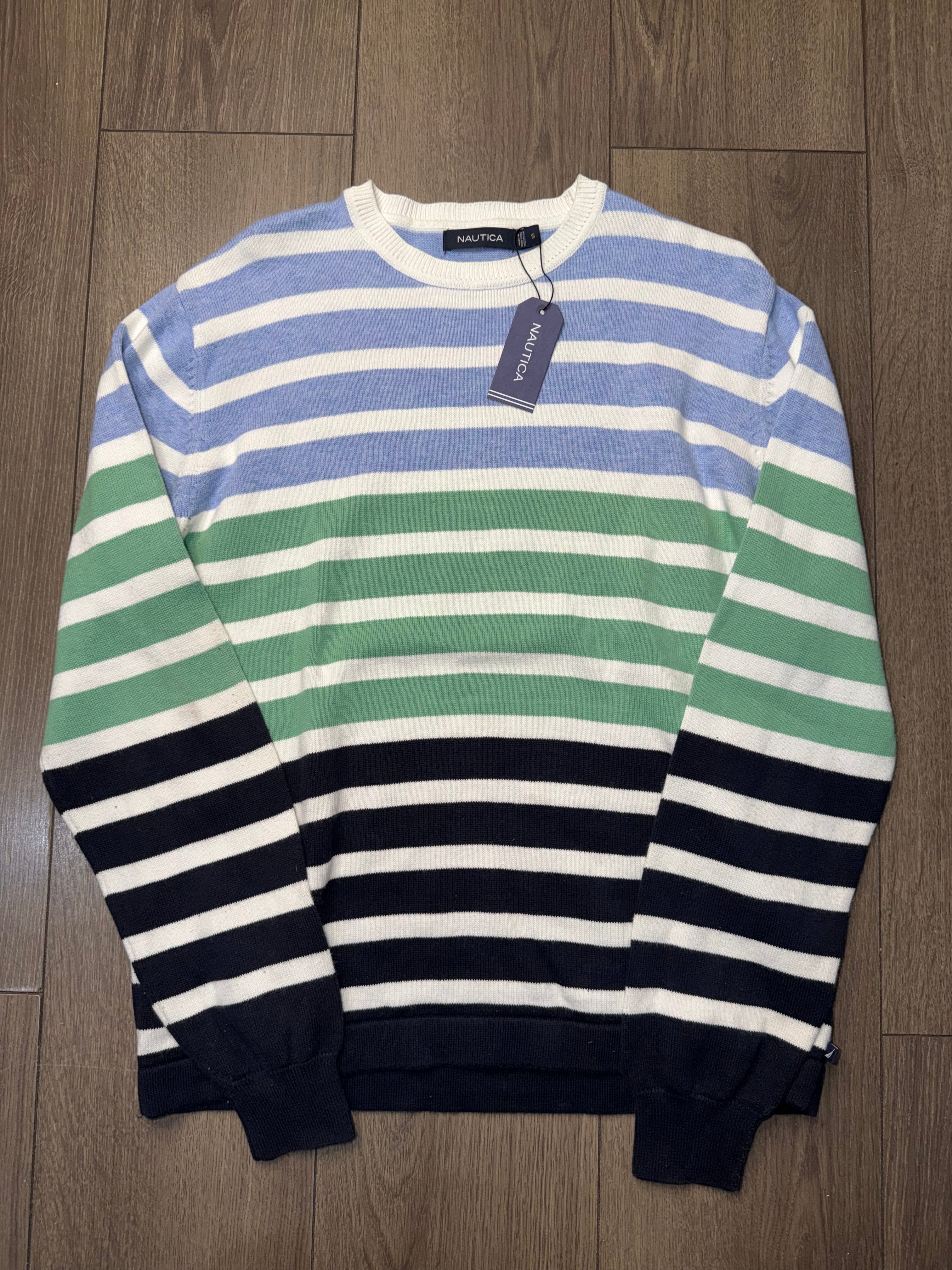 SUÉTER NÁUTICA
