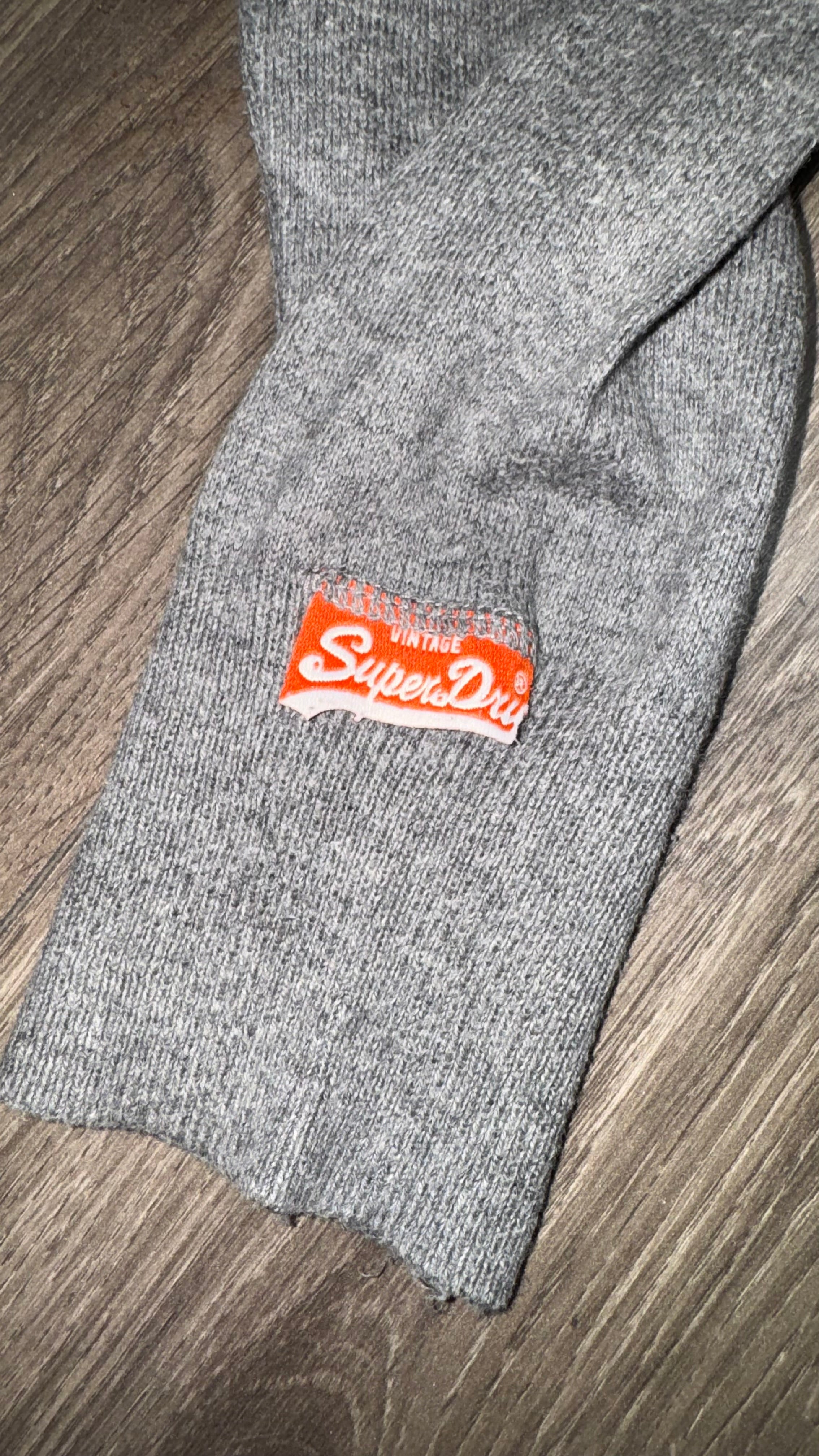 SUÉTER SUPER DRY