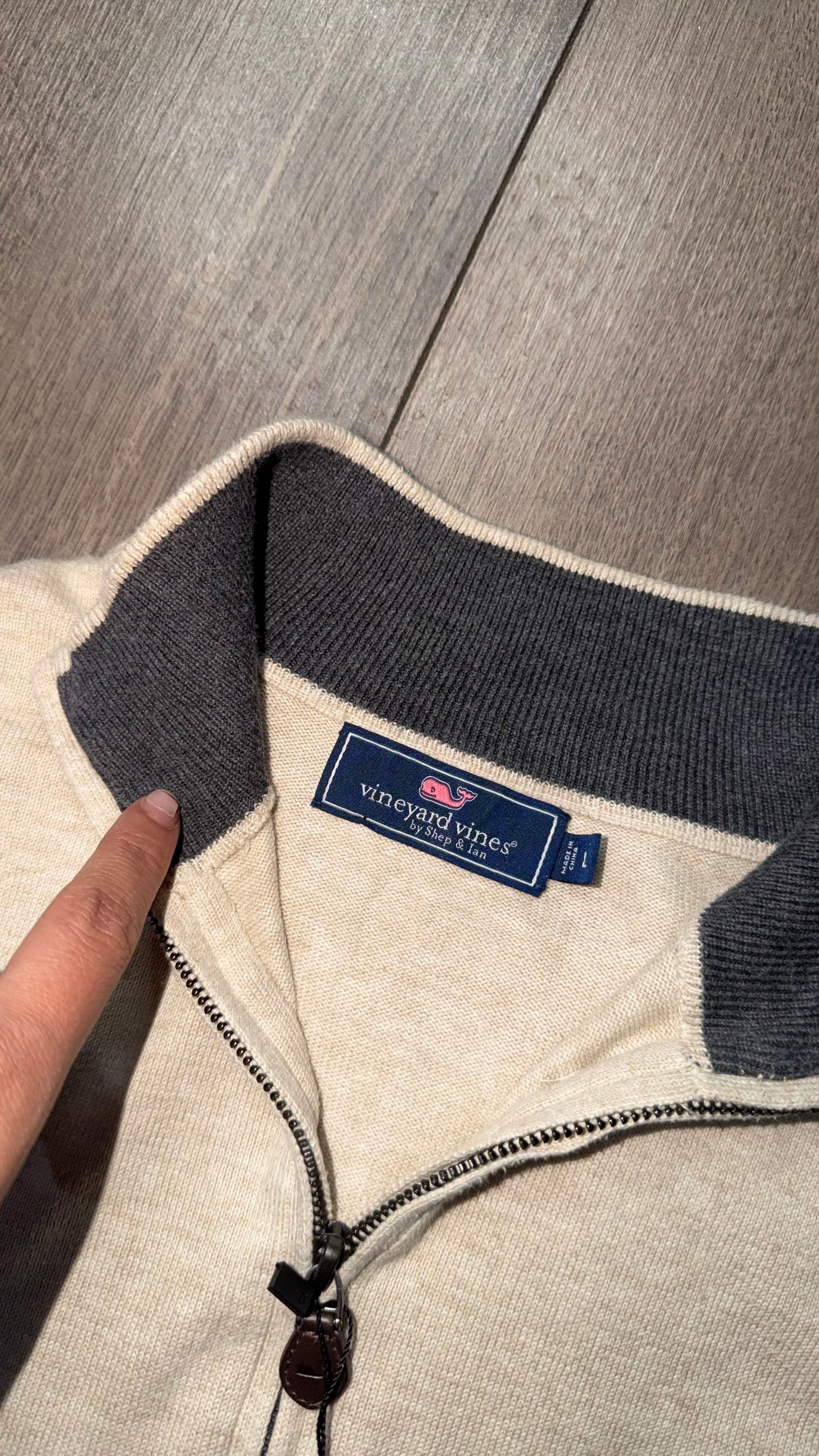 SUÉTER VINEYARD VINES