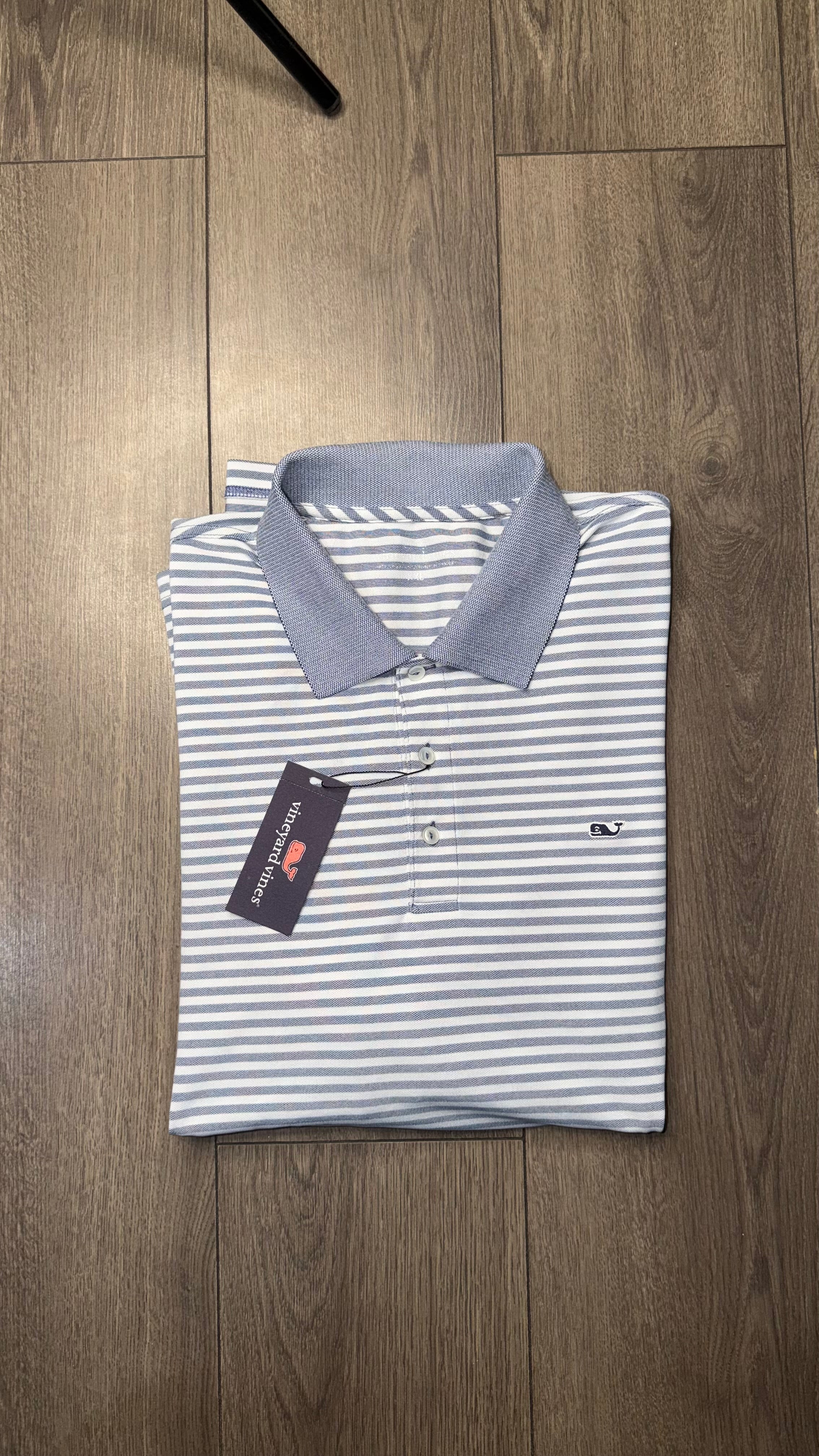 PLAYERA VINEYARD VINES