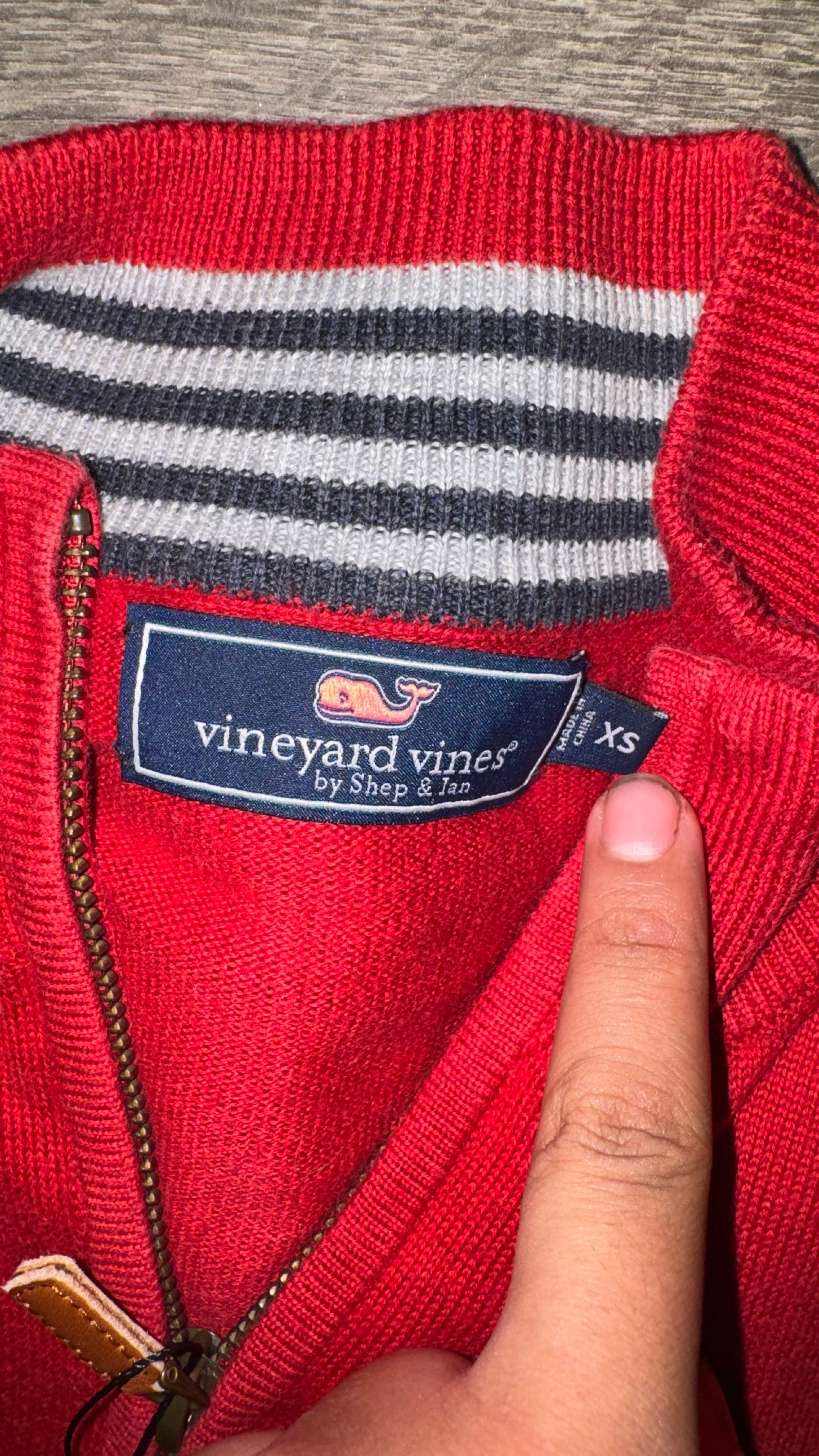 SUETER VINEYARD VINES