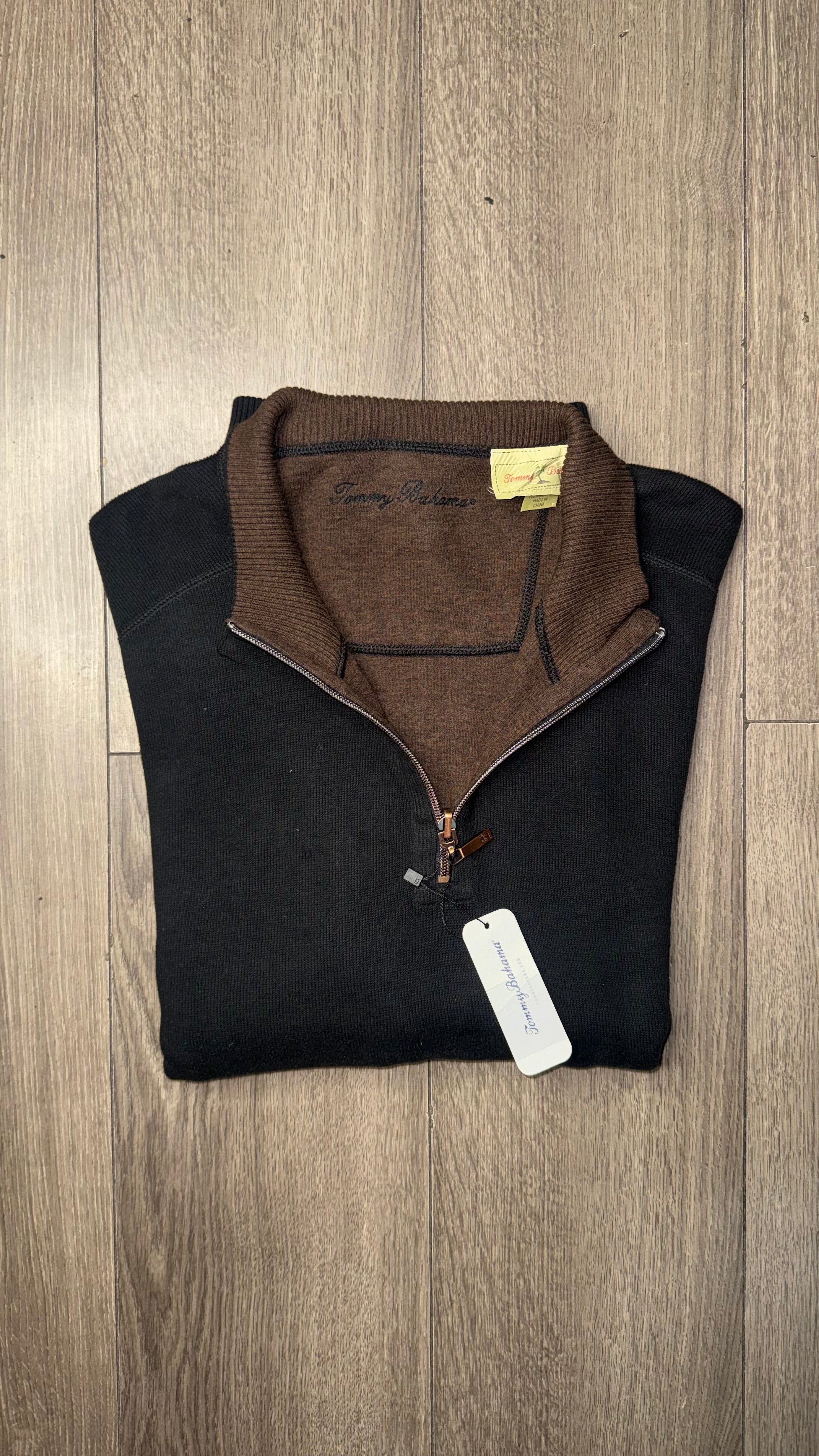 SUÉTER TOMMY BAHAMA