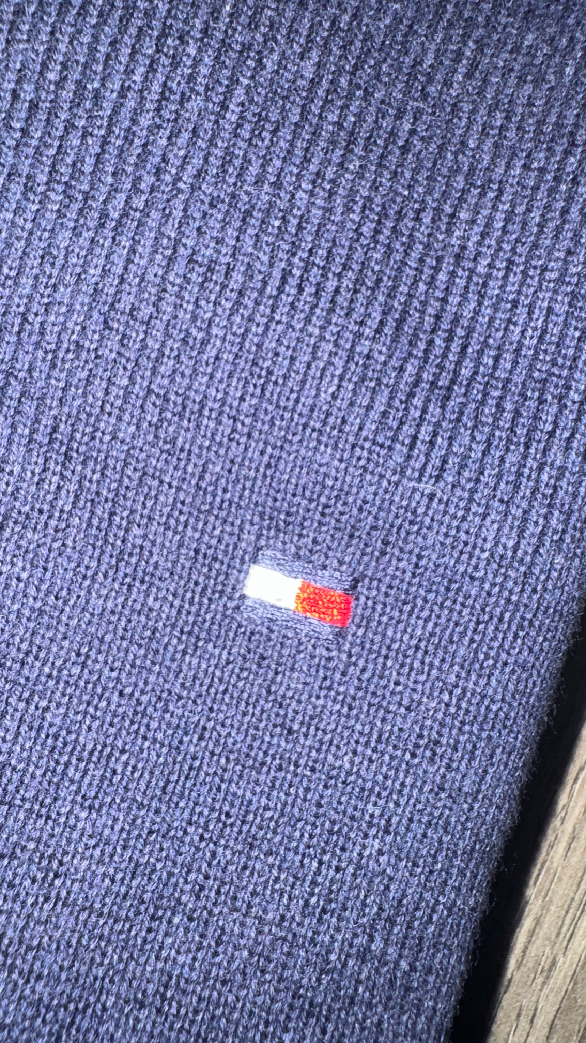 SUÉTER TOMMY HILFIGER