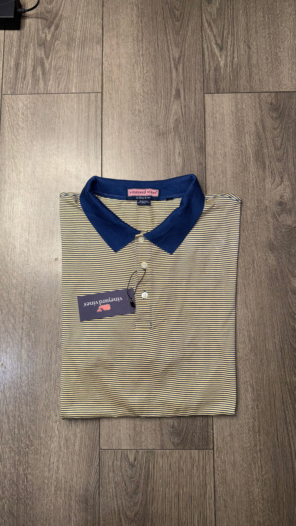 PLAYERA VINEYARD VINES