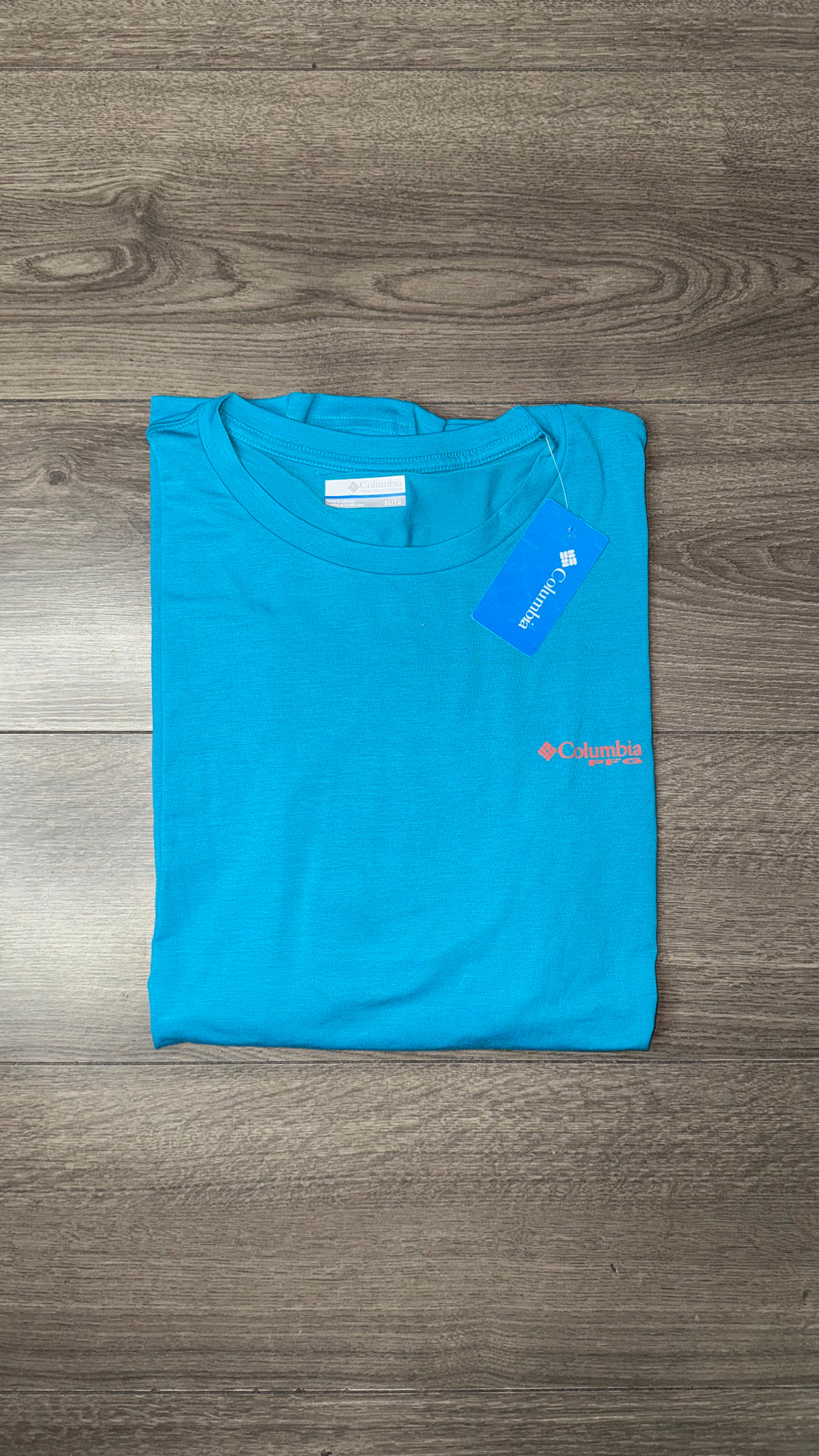 PLAYERA COLUMBIA