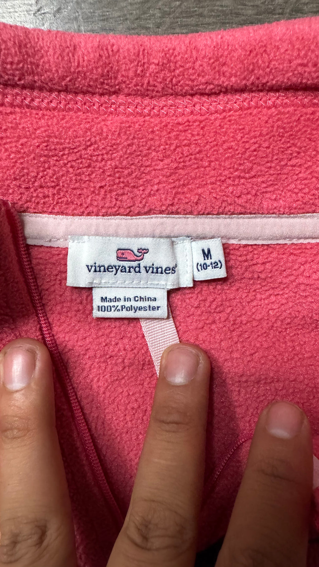 SUÉTER NIÑA VINEYARD VINES