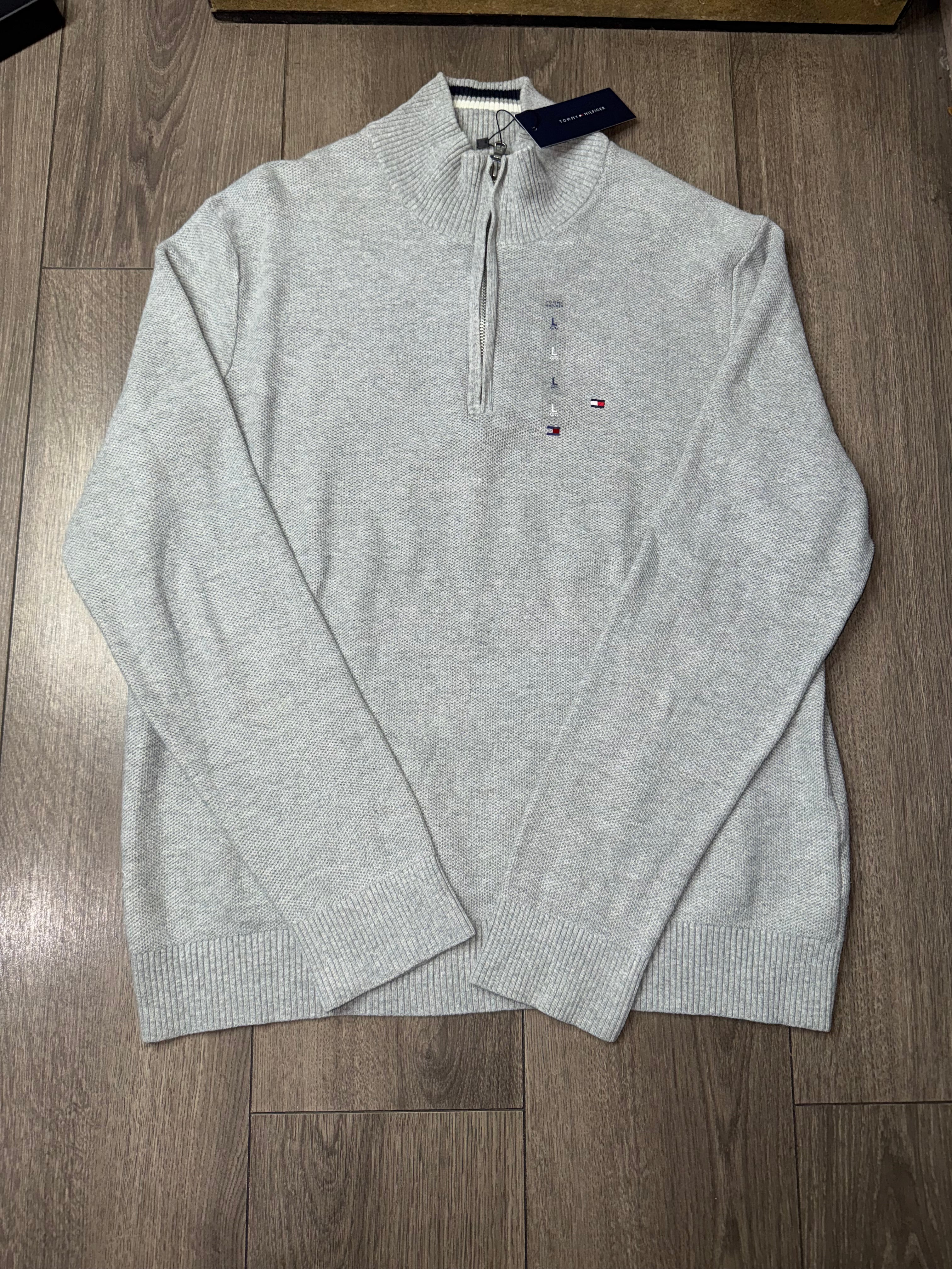 L SUÉTER TOMMY HILFIGER