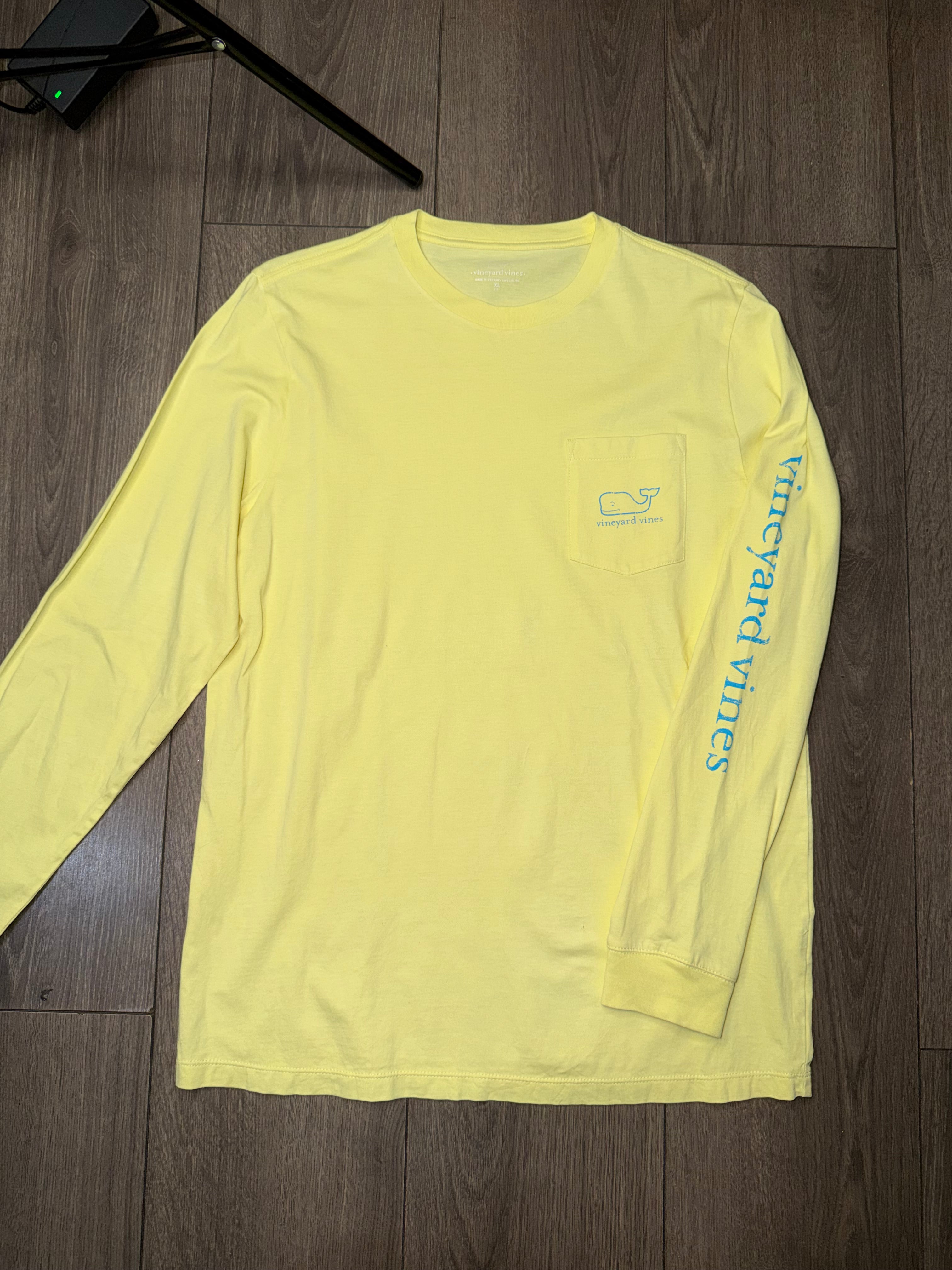 PLAYERA VINEYARD VINES