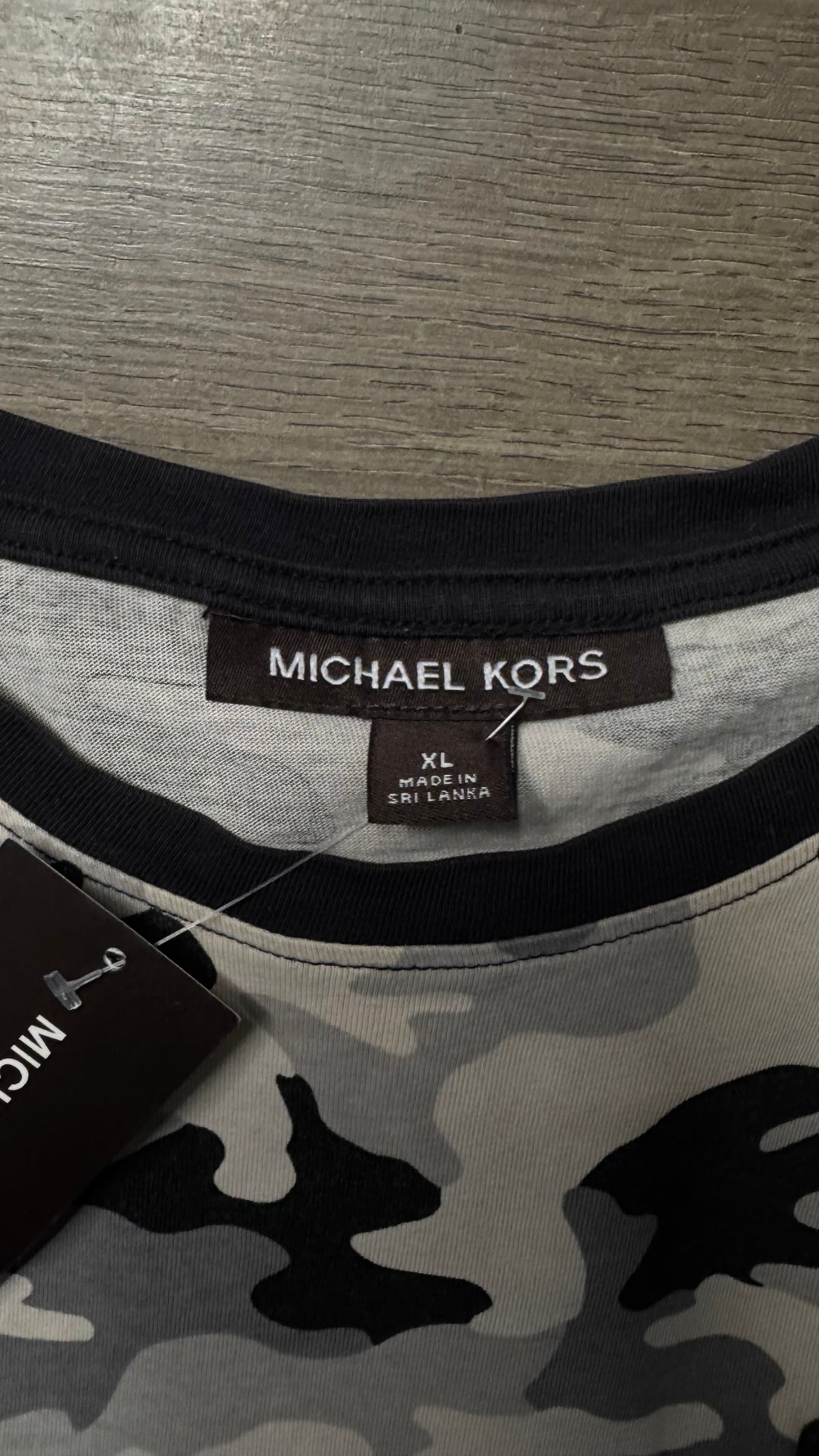 PLAYERA MICHAEL KORS