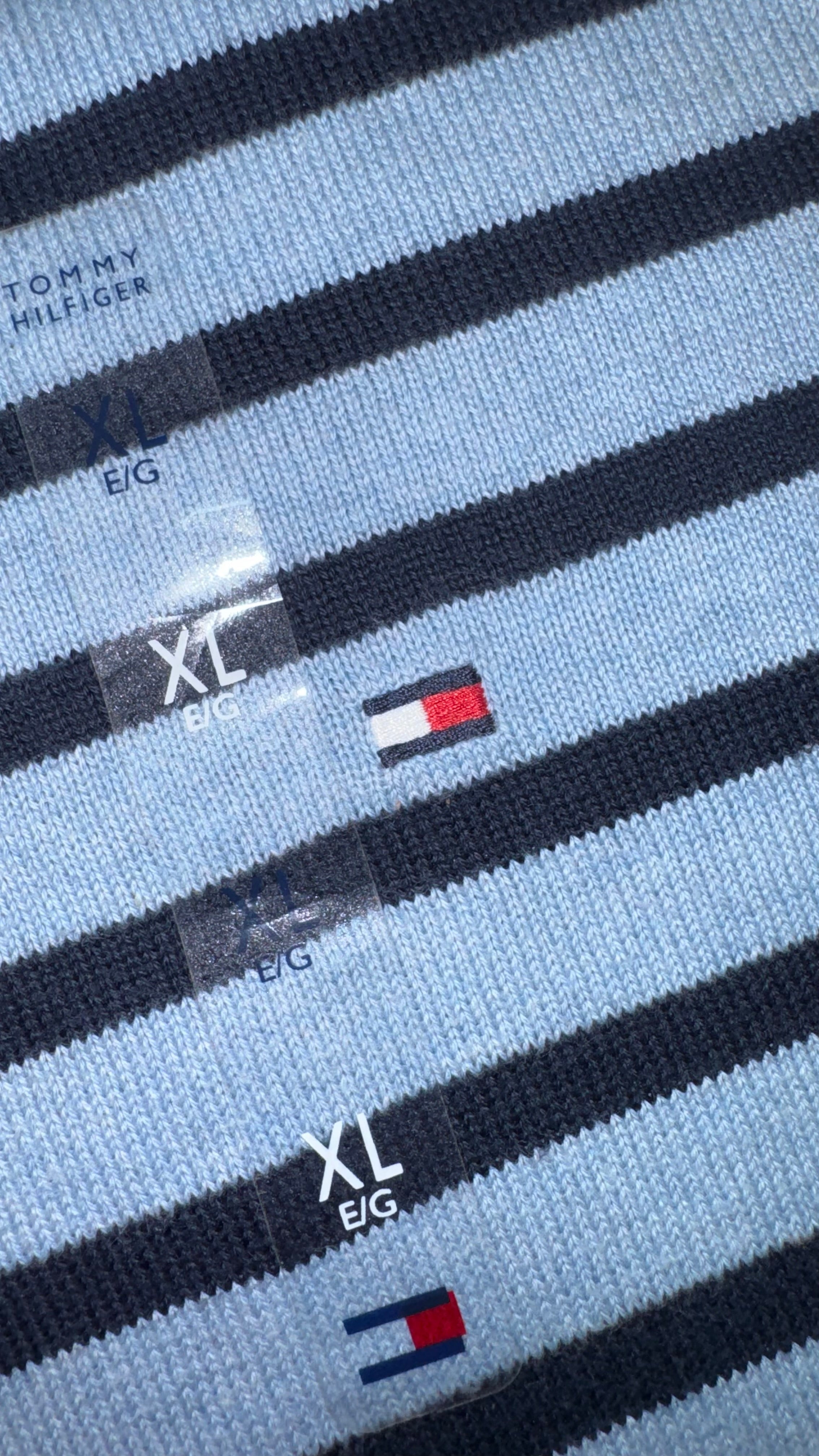 SUÉTER TOMMY HILFIGER