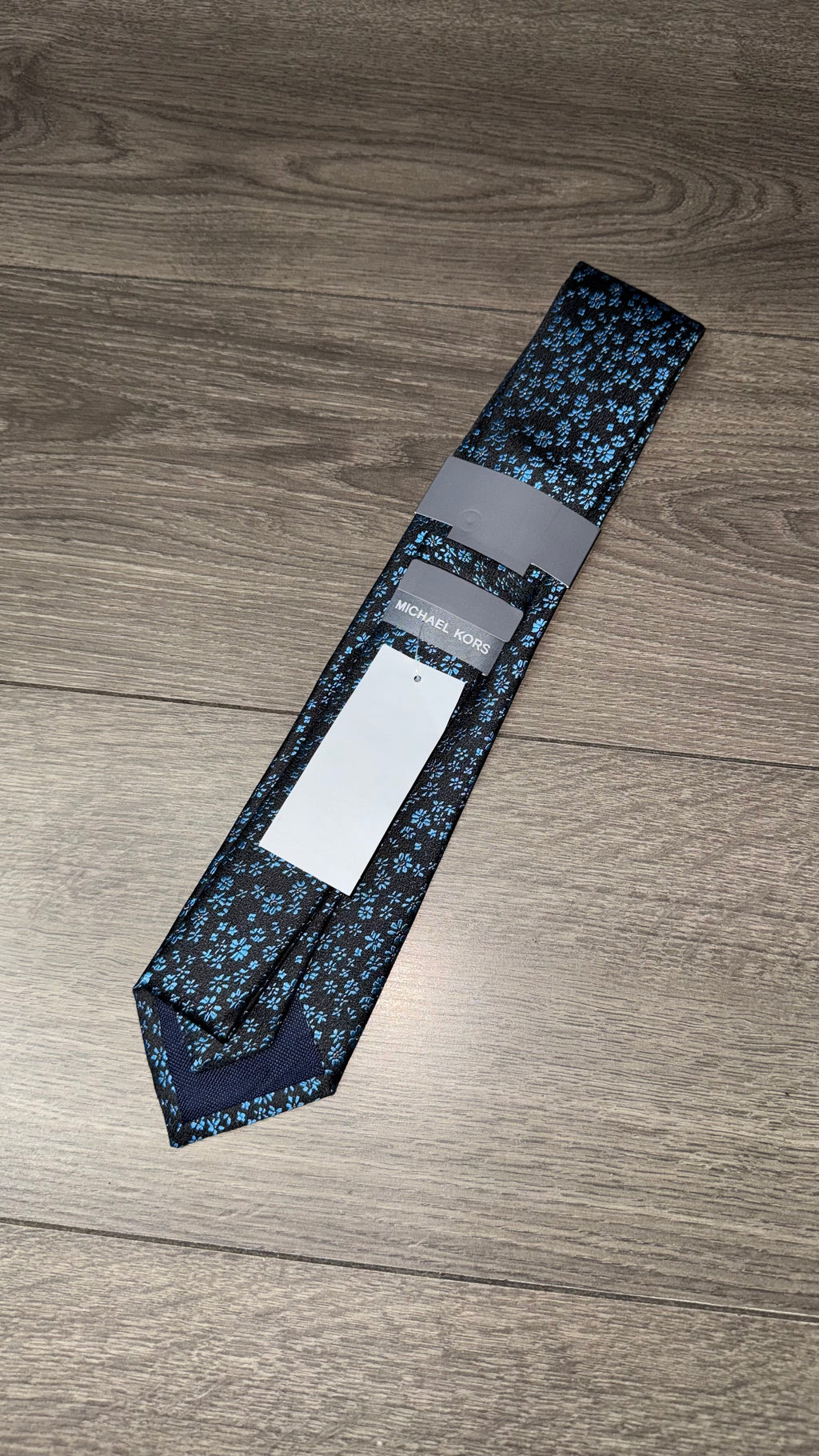 CORBATA MICHAEL KORS