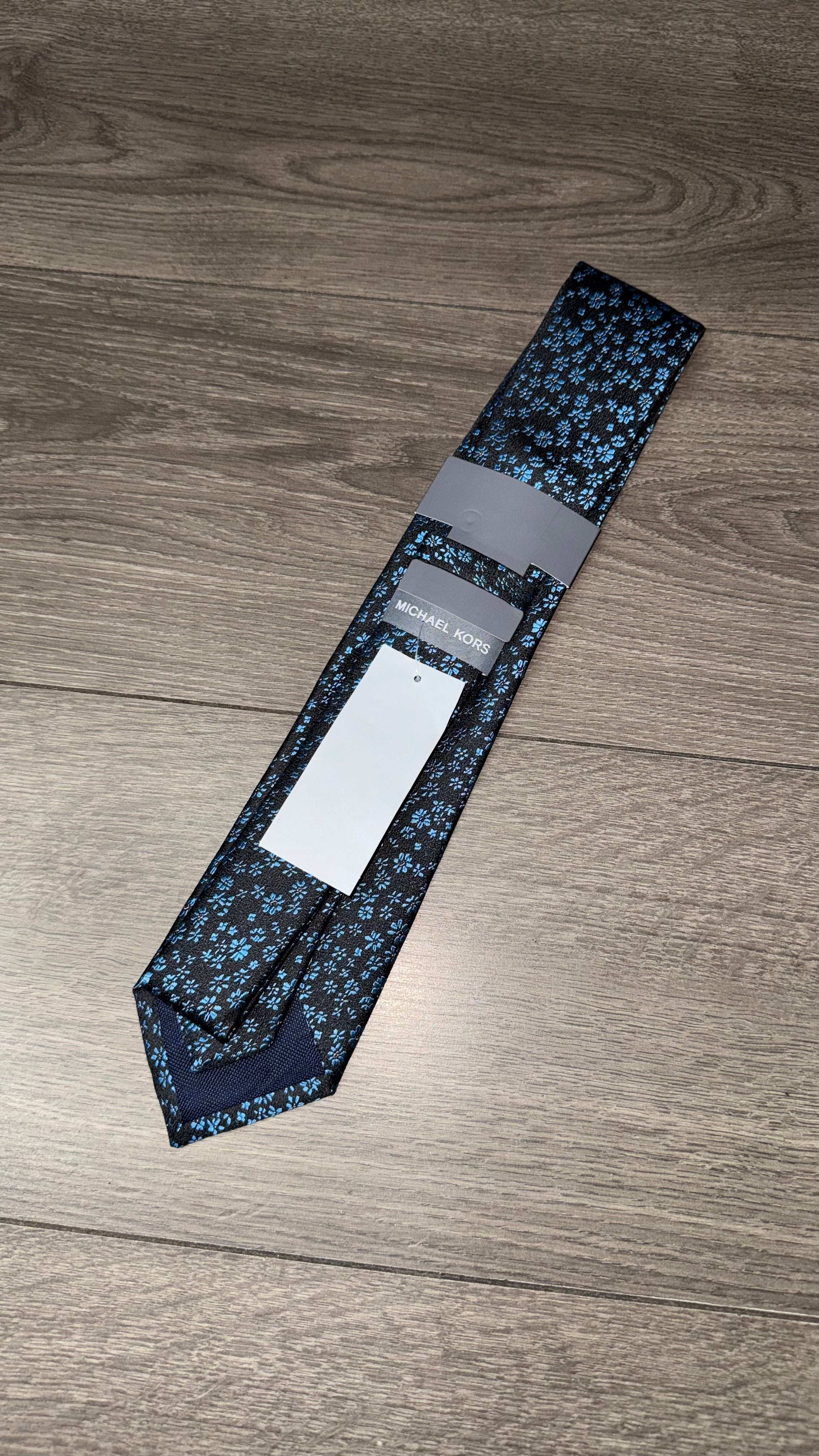 CORBATA MICHAEL KORS