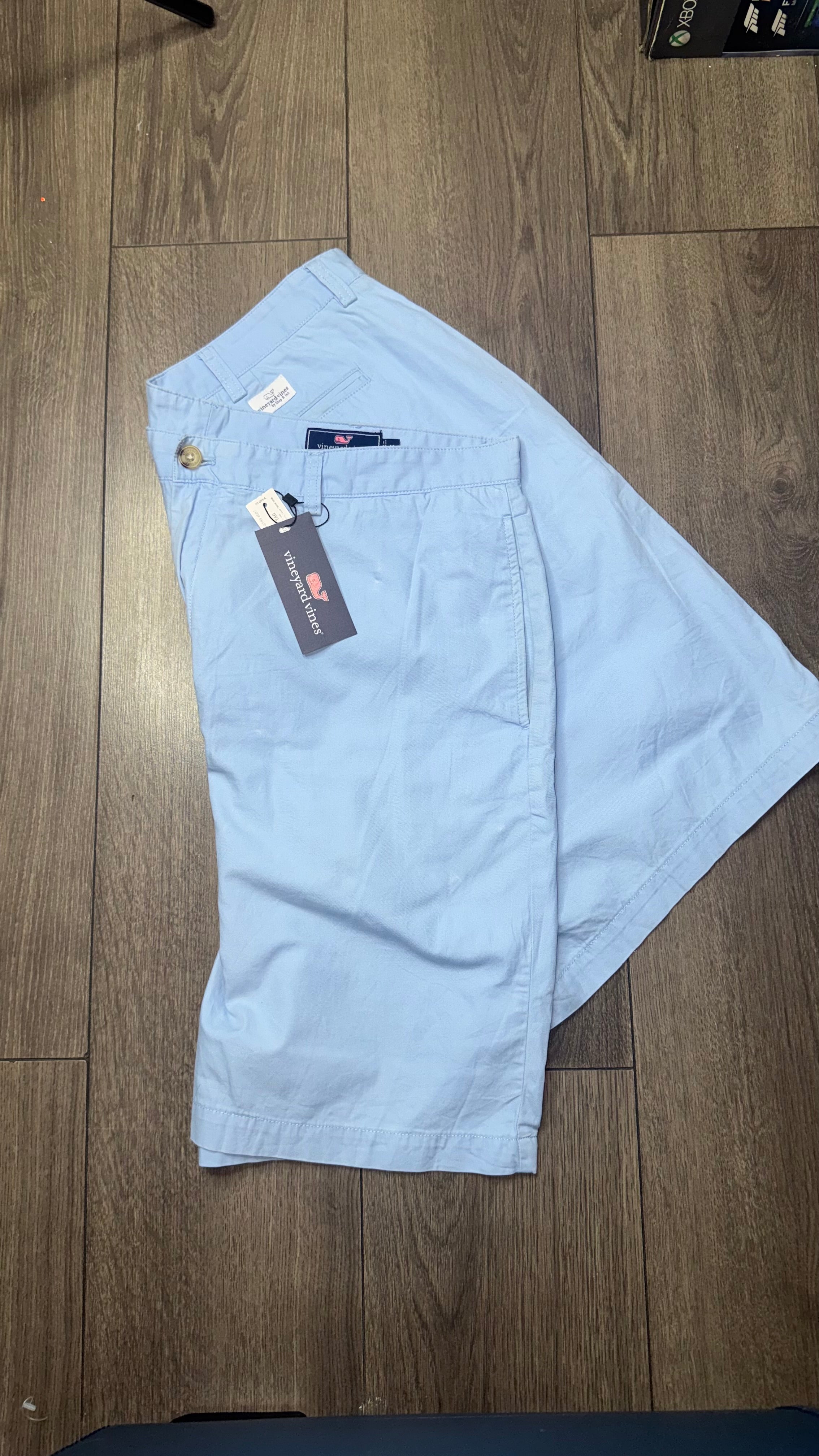 BERMUDA VINEYARD VINES