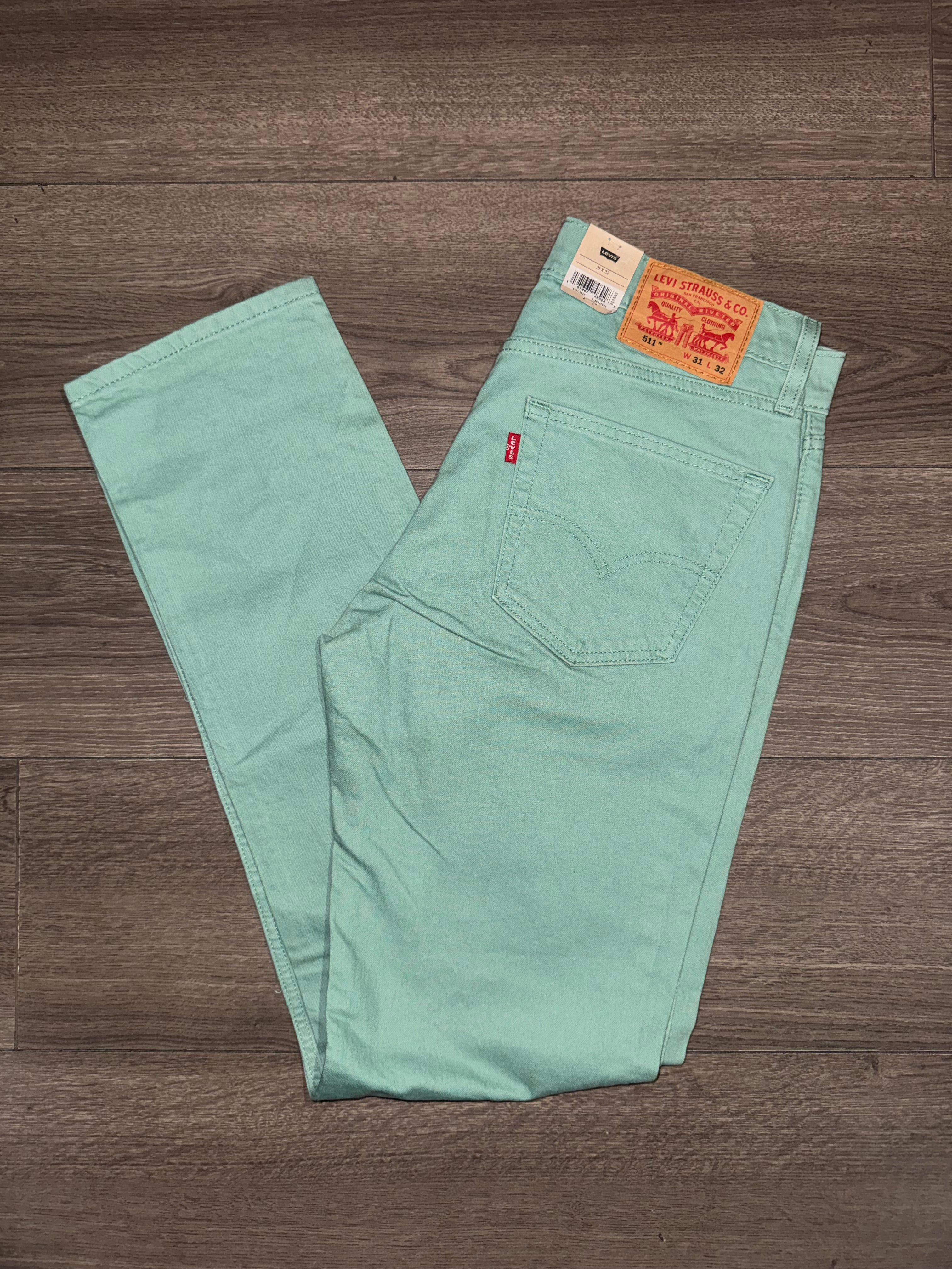PANTALÓN LEVIS