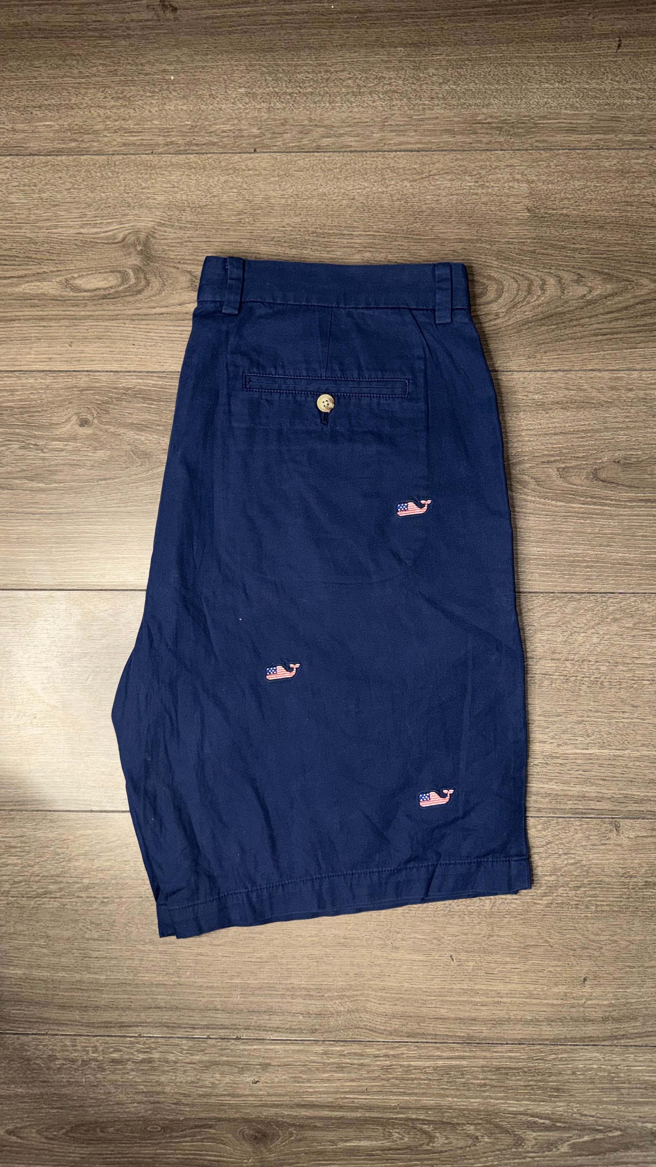 BERMUDA VINEYARD VINES