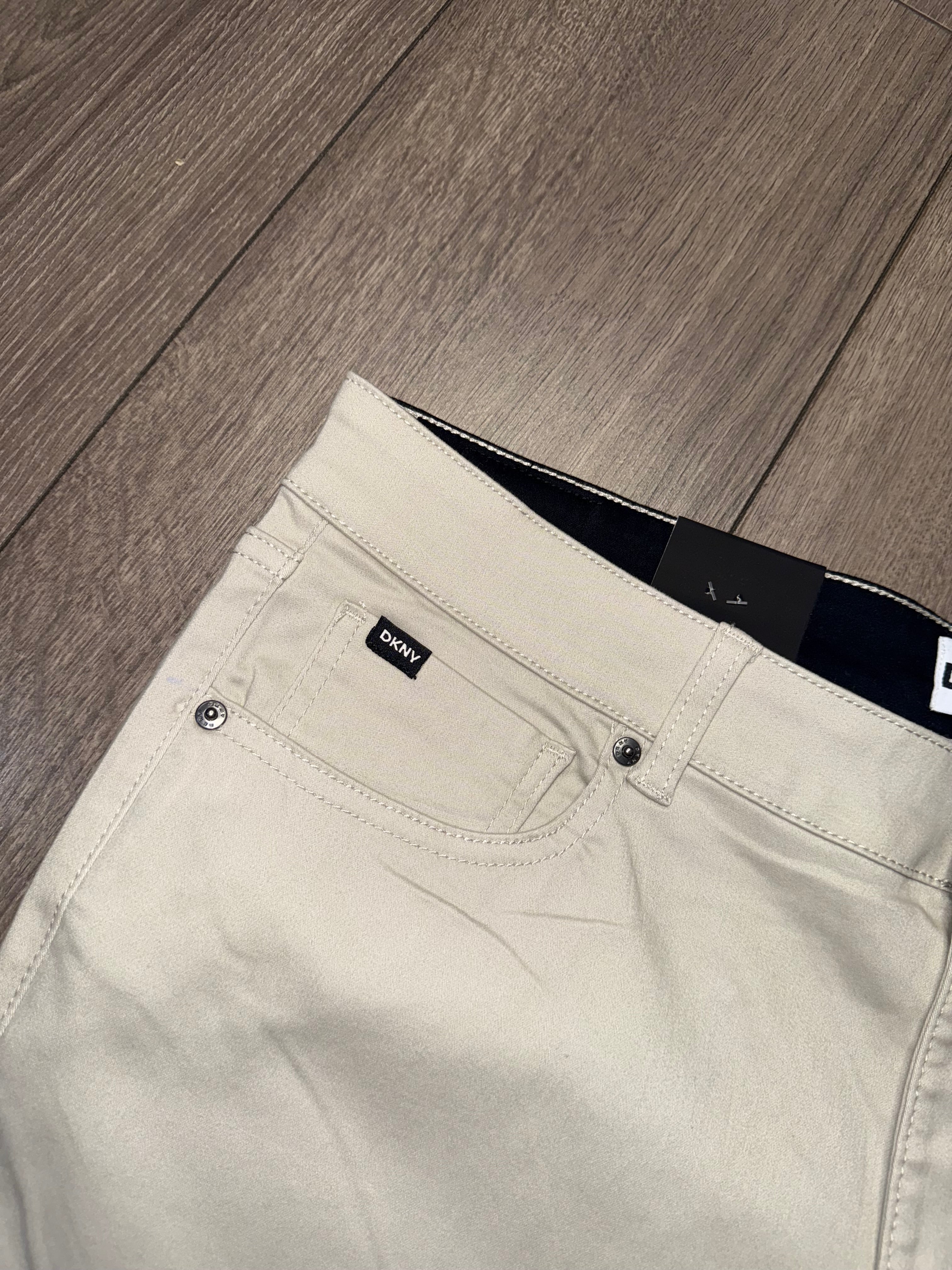 PANTALÓN DKNY