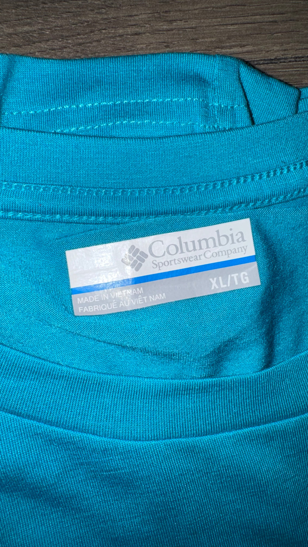 PLAYERA COLUMBIA