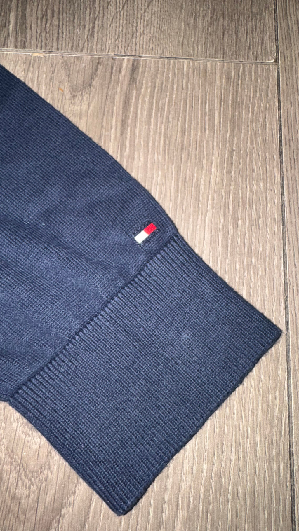 SUÉTER TOMMY HILFIGER