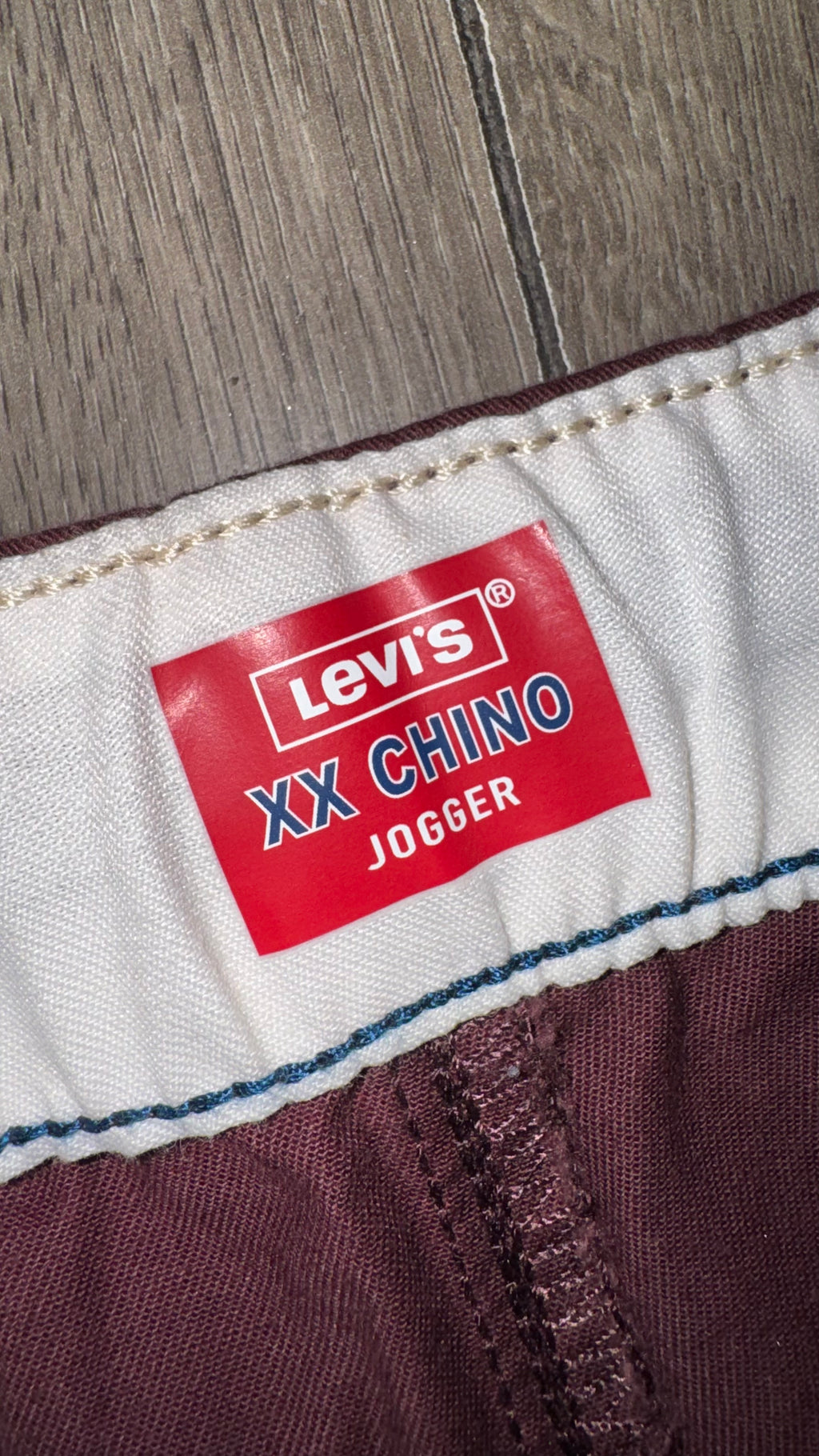 JOGGER LEVIS