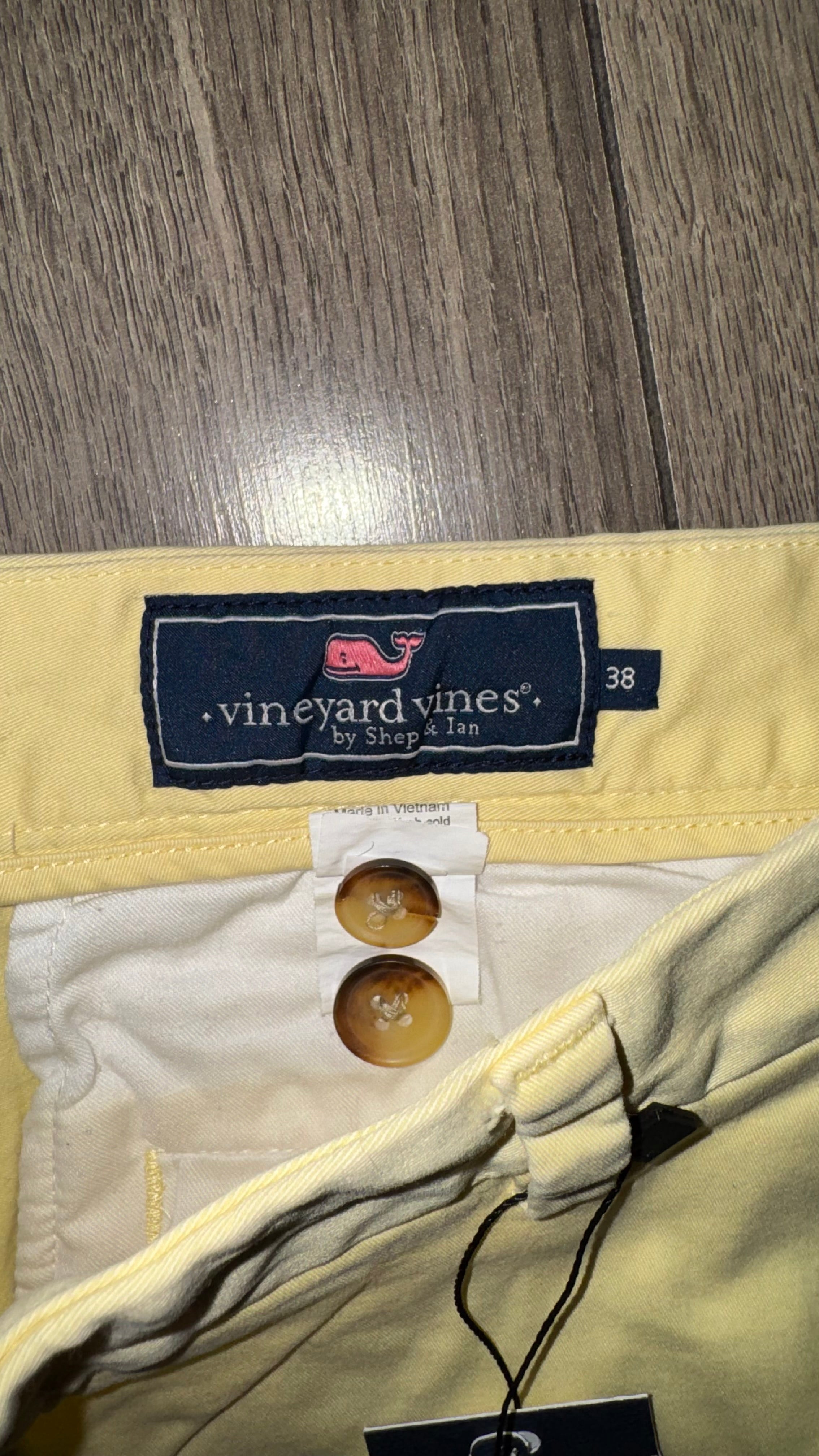 BERMUDA VINEYARD VINES