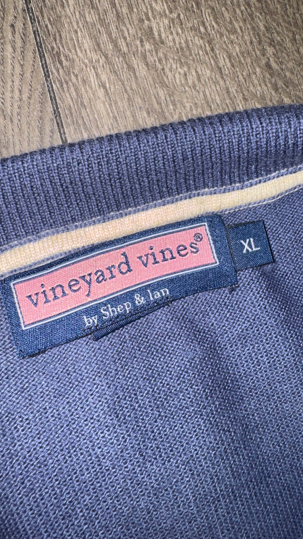 SUÉTER VINEYARD VINES