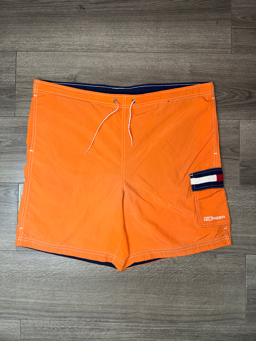 BAÑAR TOMMY HILFIGER