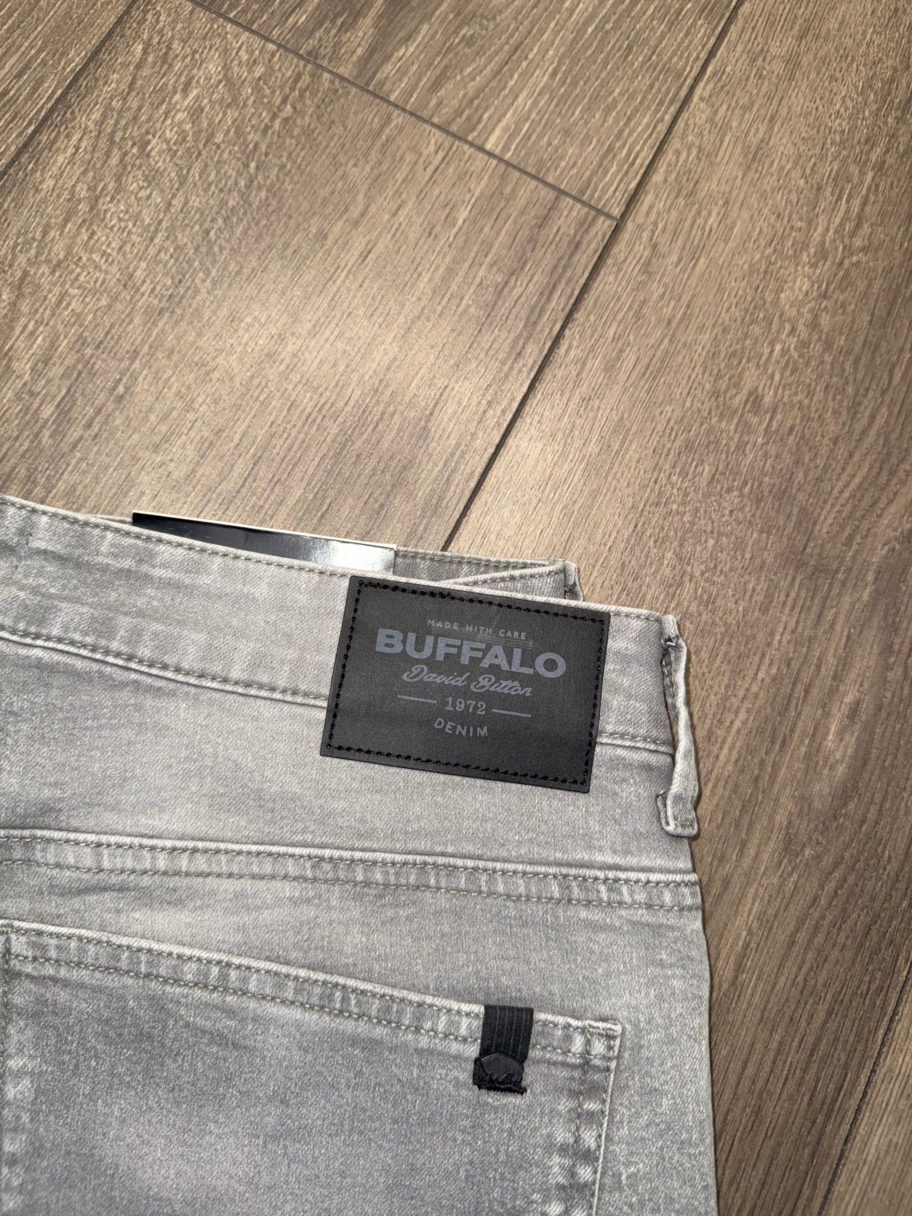 PANTALÓN BUFFALO