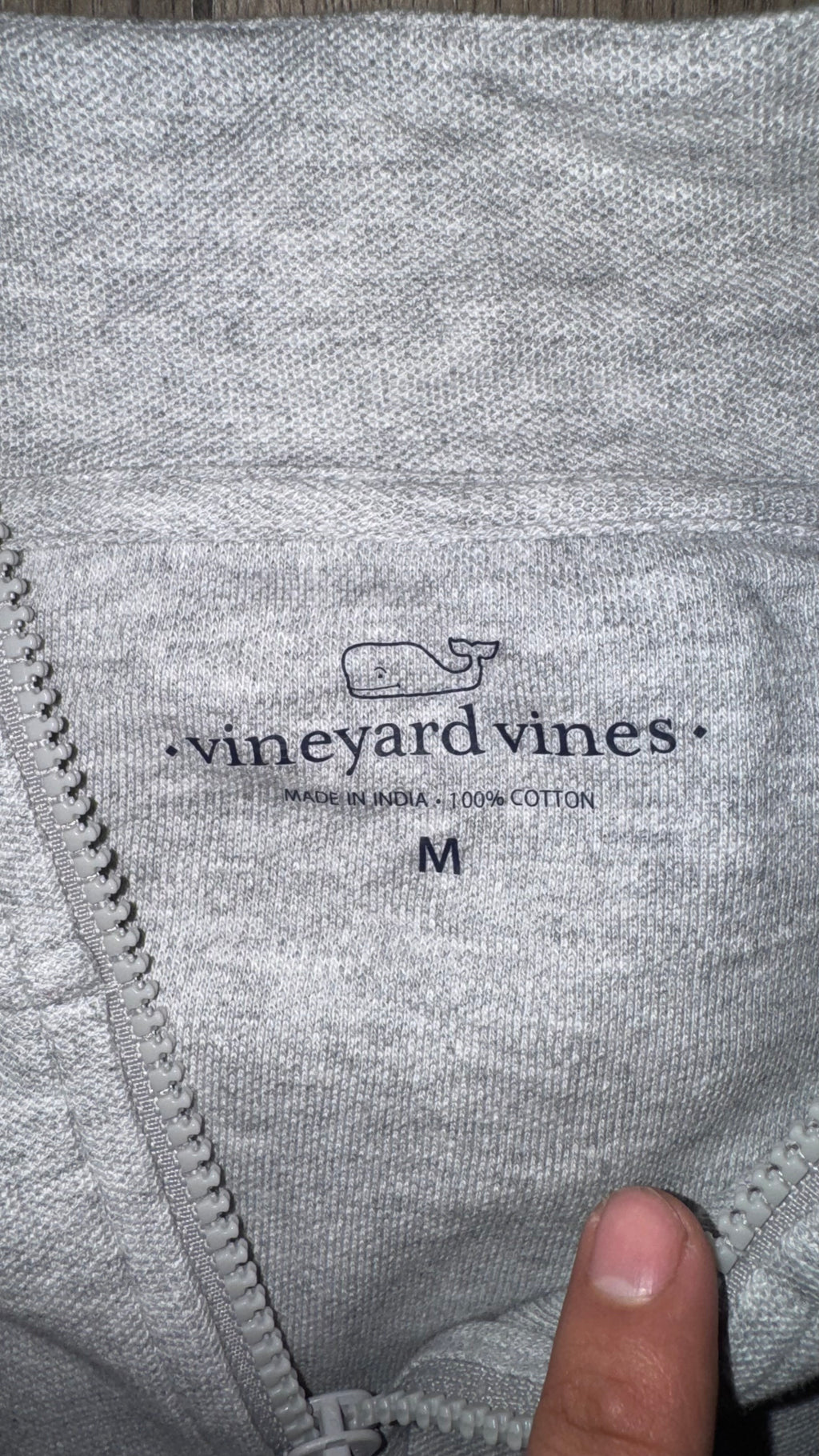 SUÉTER VINEYARD VINES