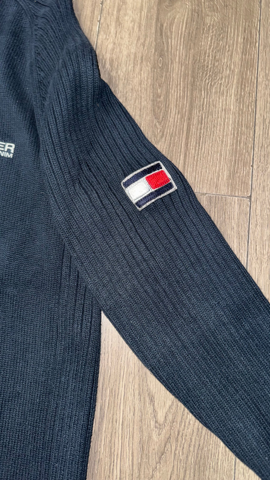 SUÉTE TOMMY HILFIGER