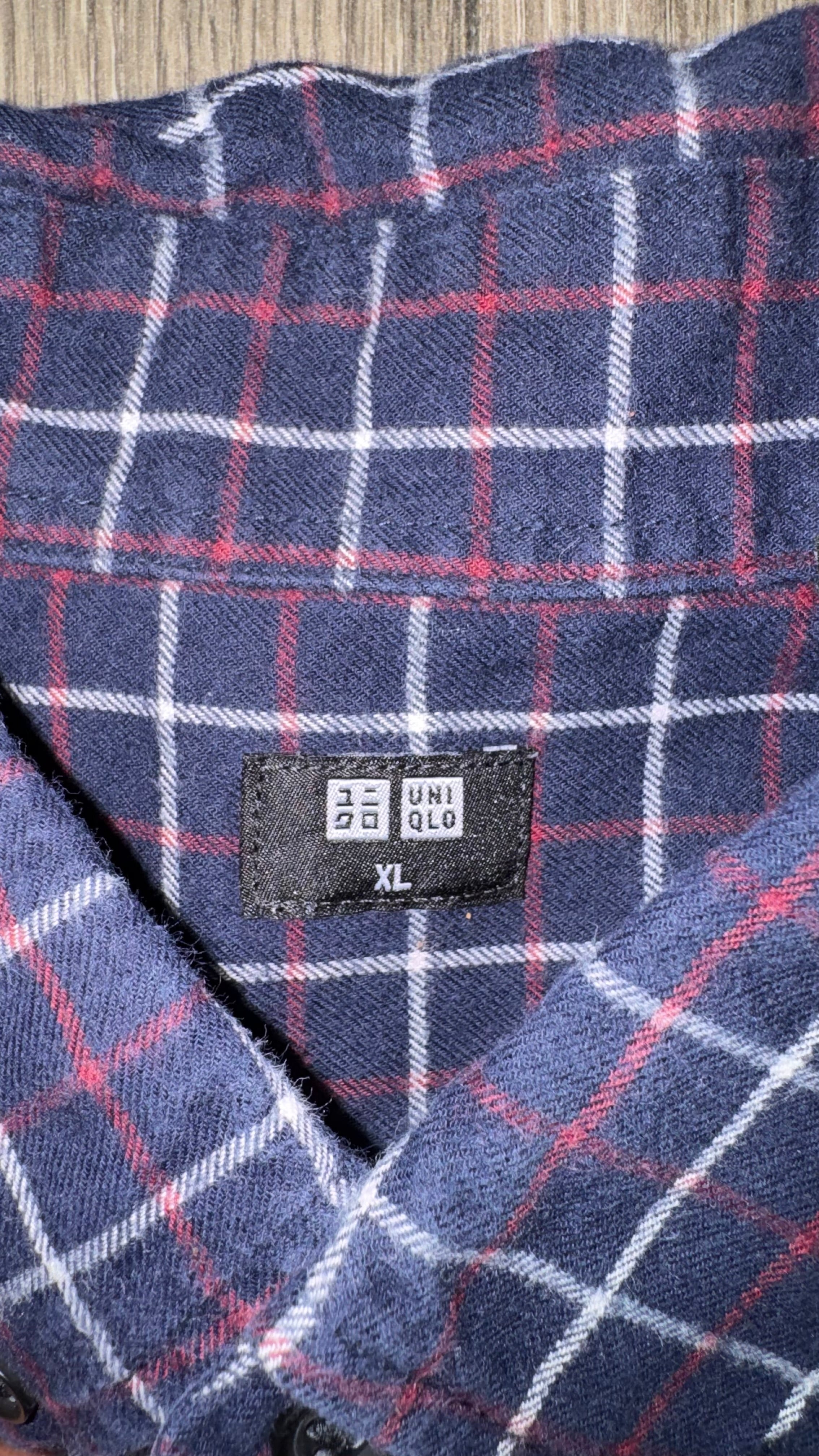 CAMISA UNIQLO