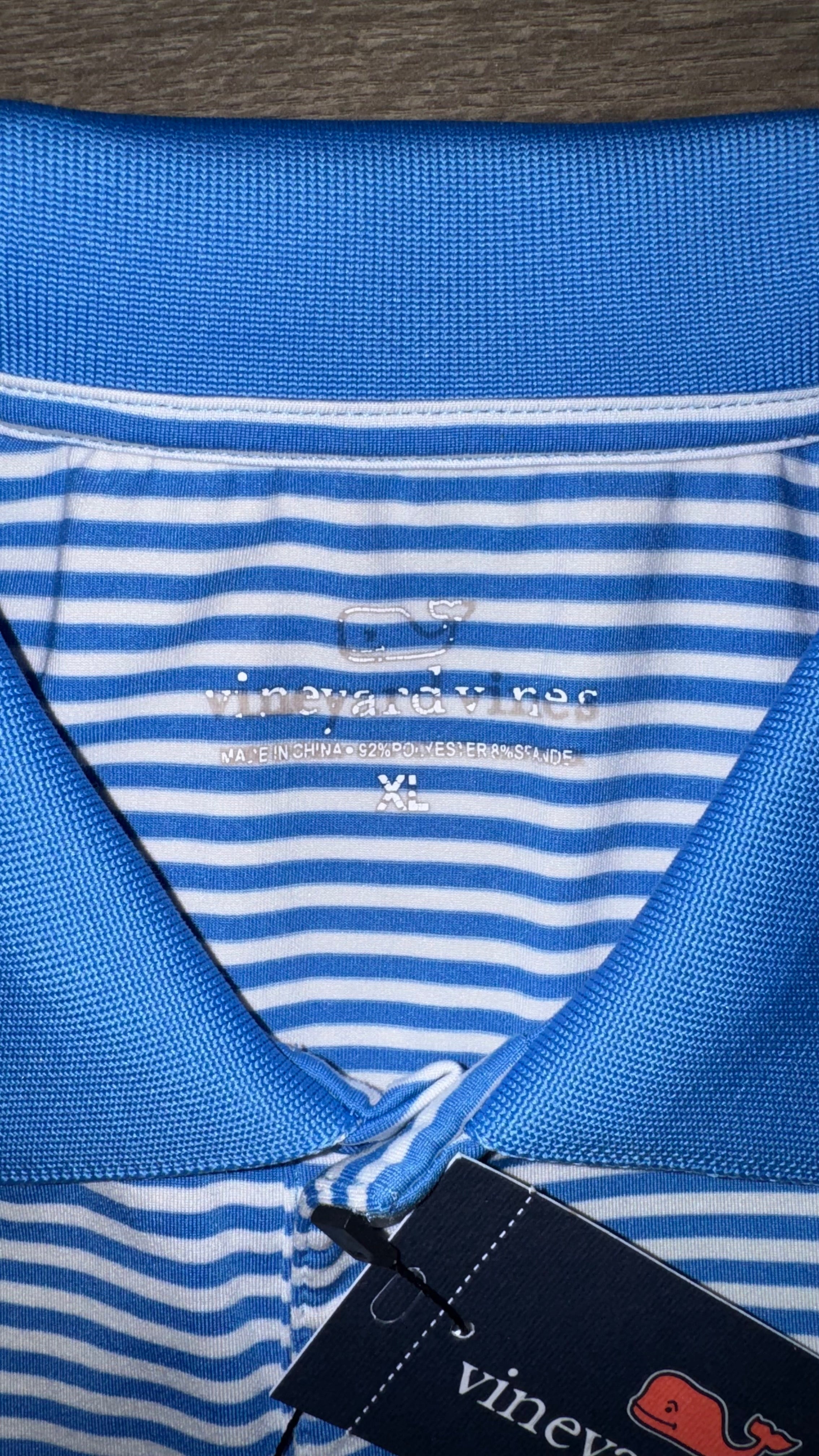 PLAYERA VINEYARD VINES