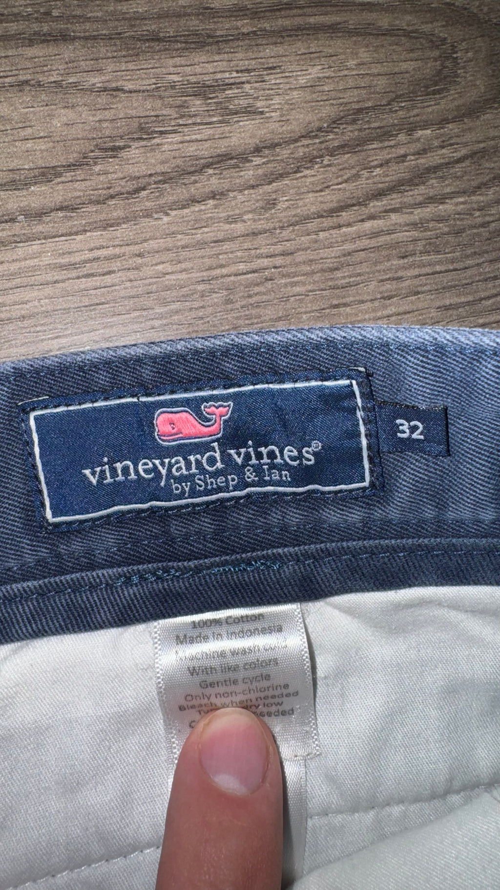BERMUDA VINEYARD VINES