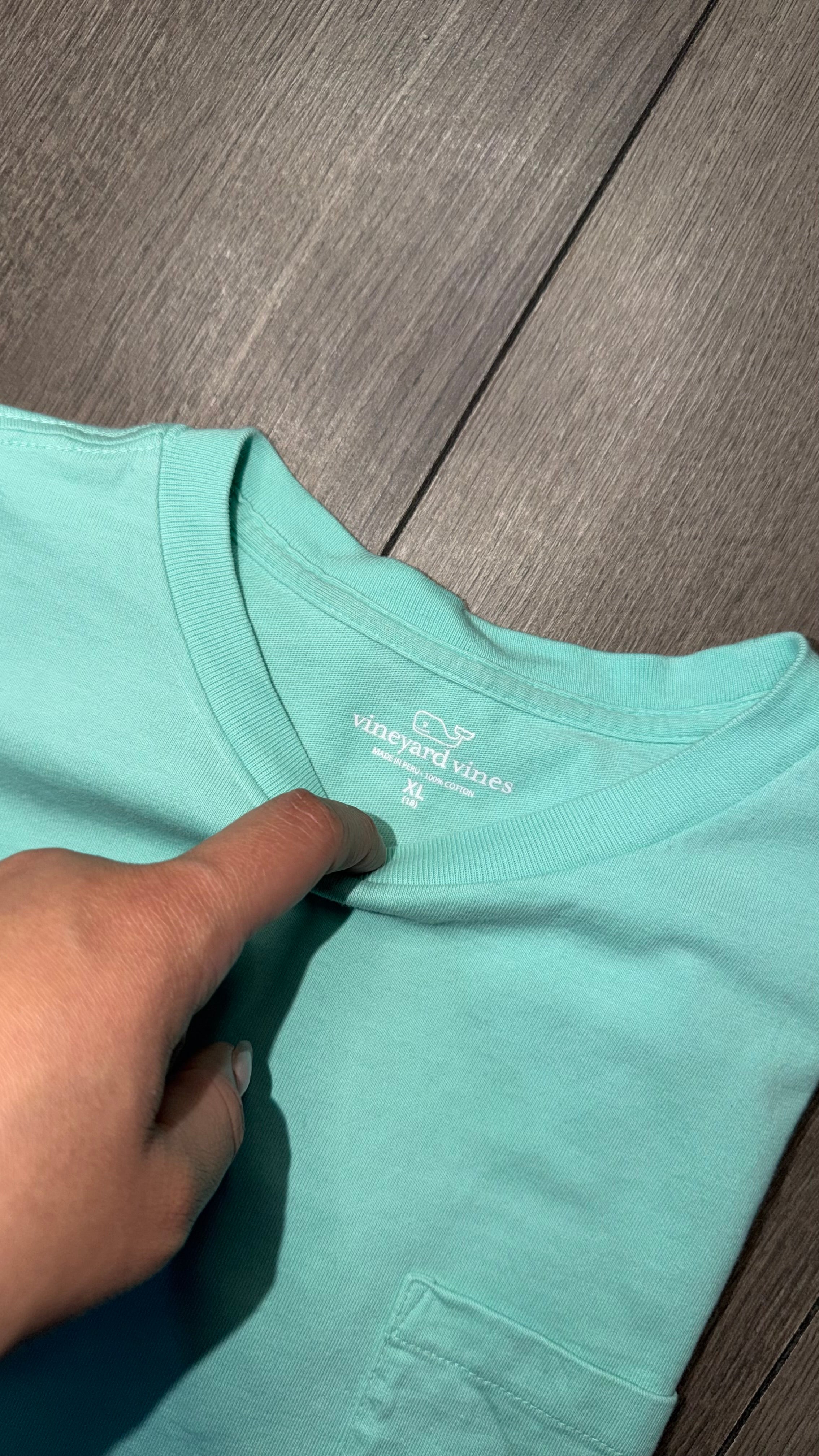 PLAYERA VINEYARD VINES