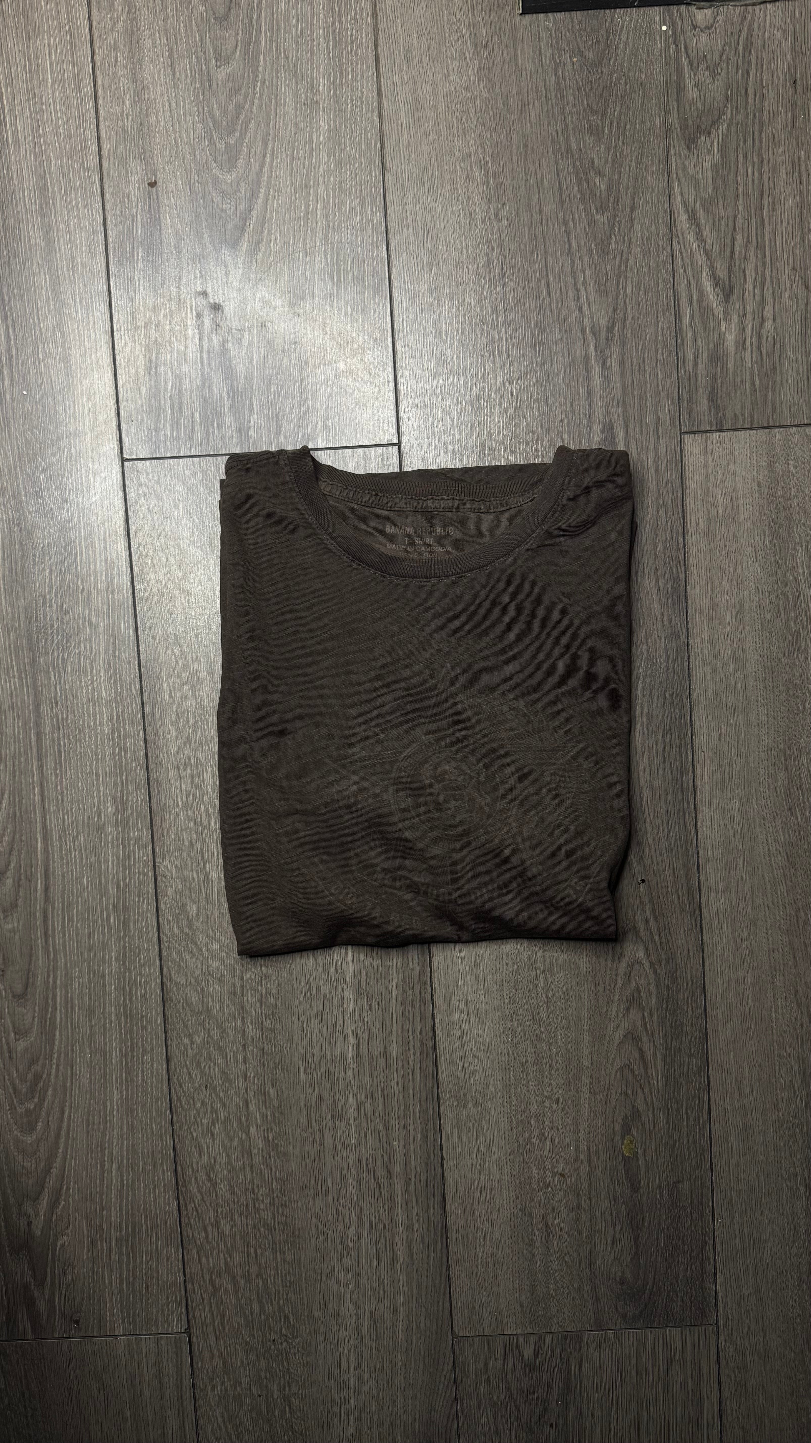 PLAYERA BANANA REPUBLIC