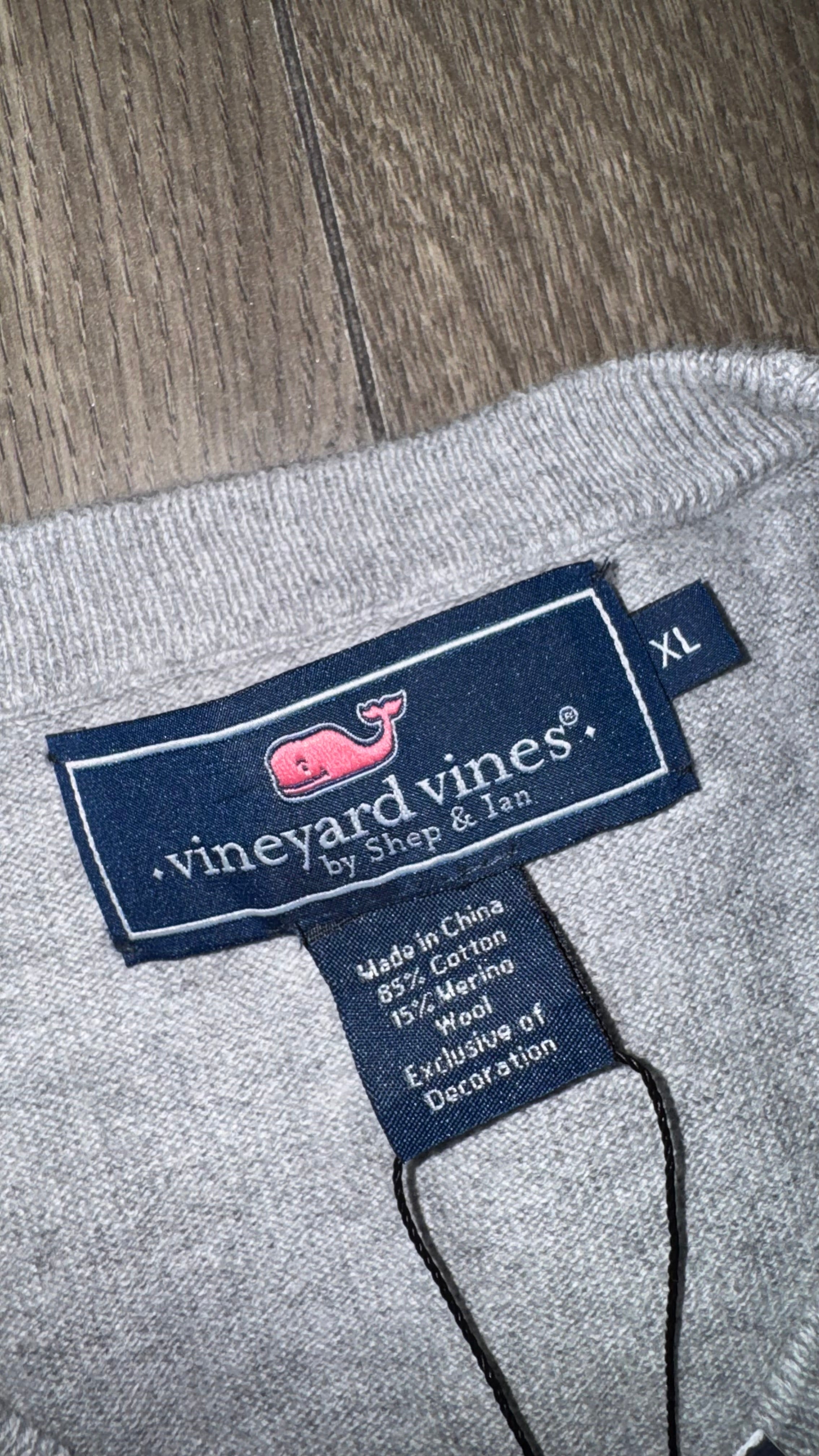 SUÉTER VINEYARD VINES