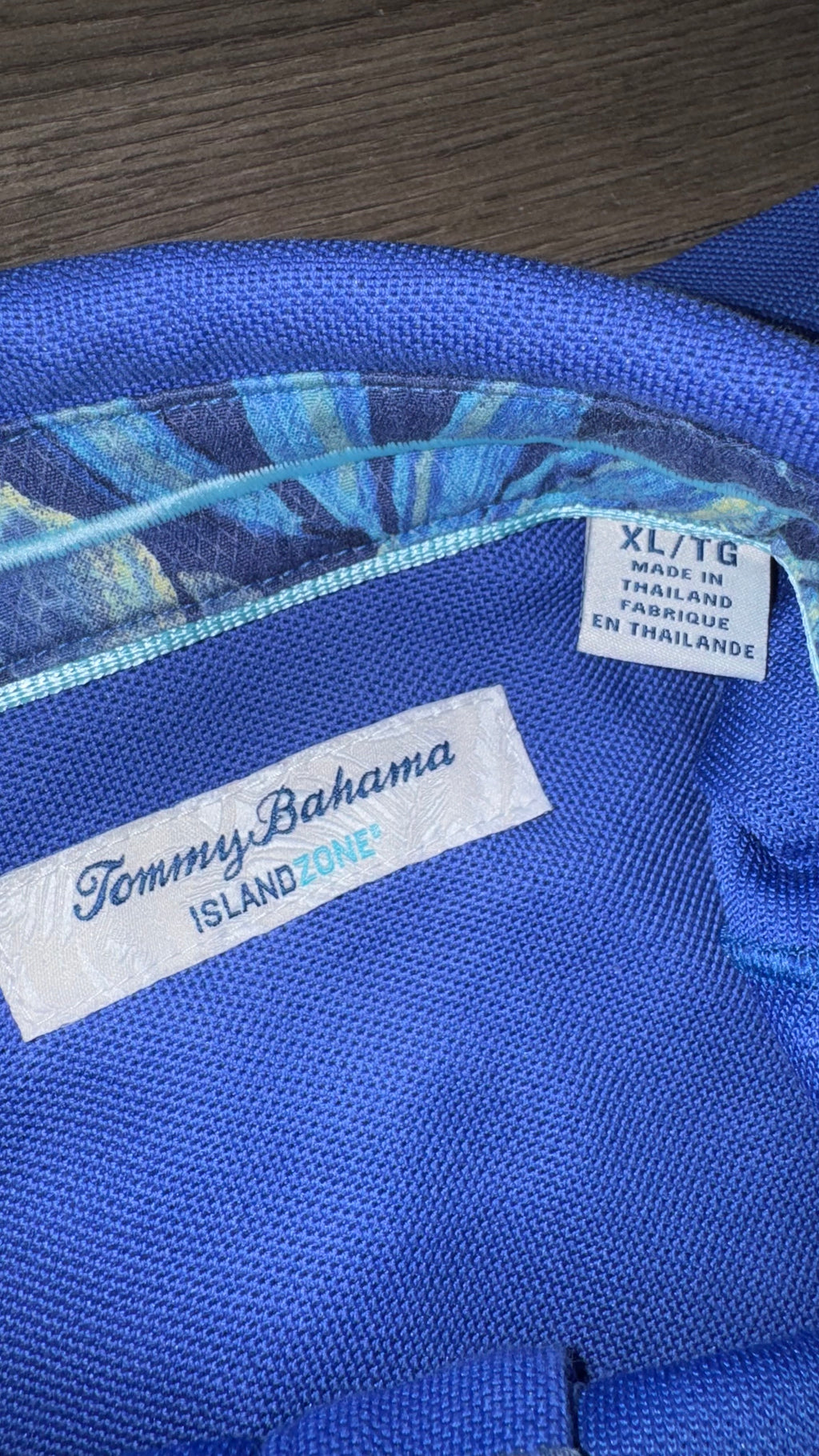 PLAYERA TOMMY BAHAMA