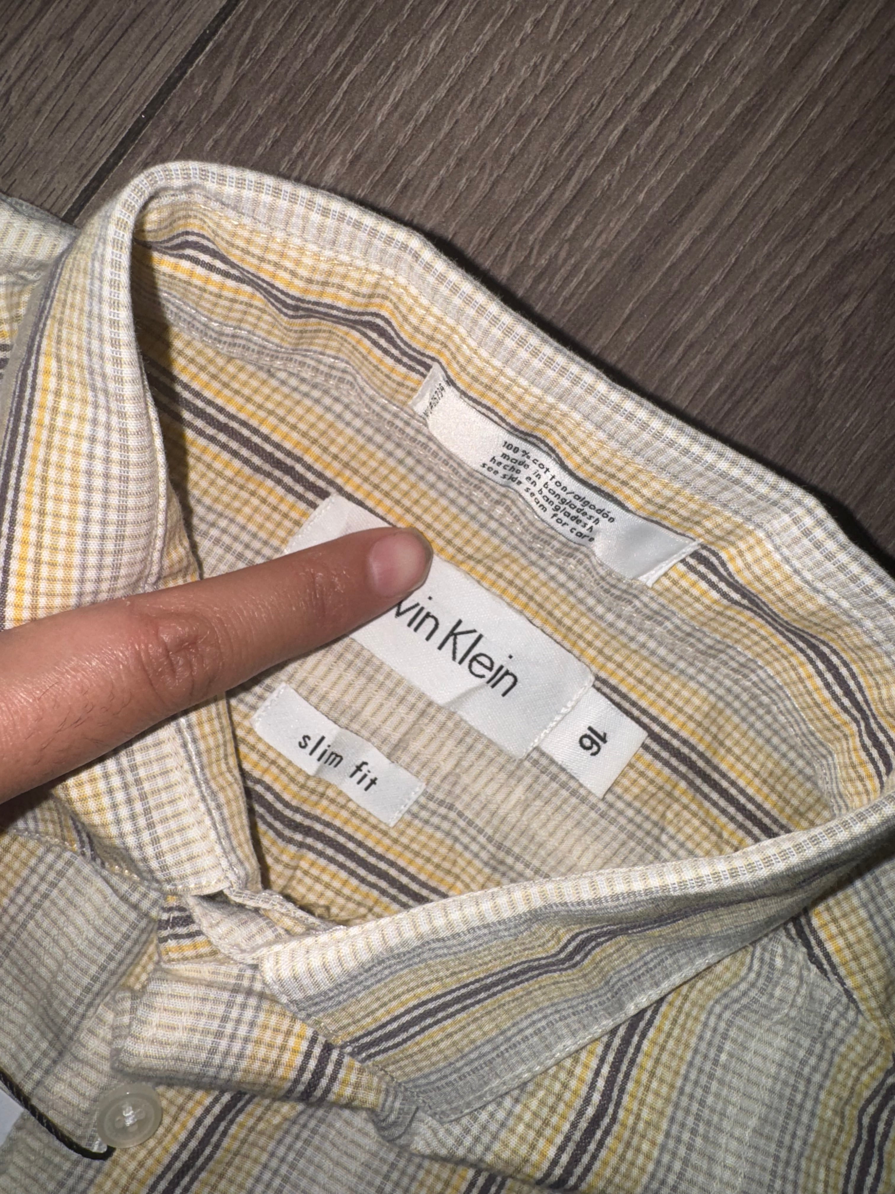 16 CAMISA CALVIN KLEIN