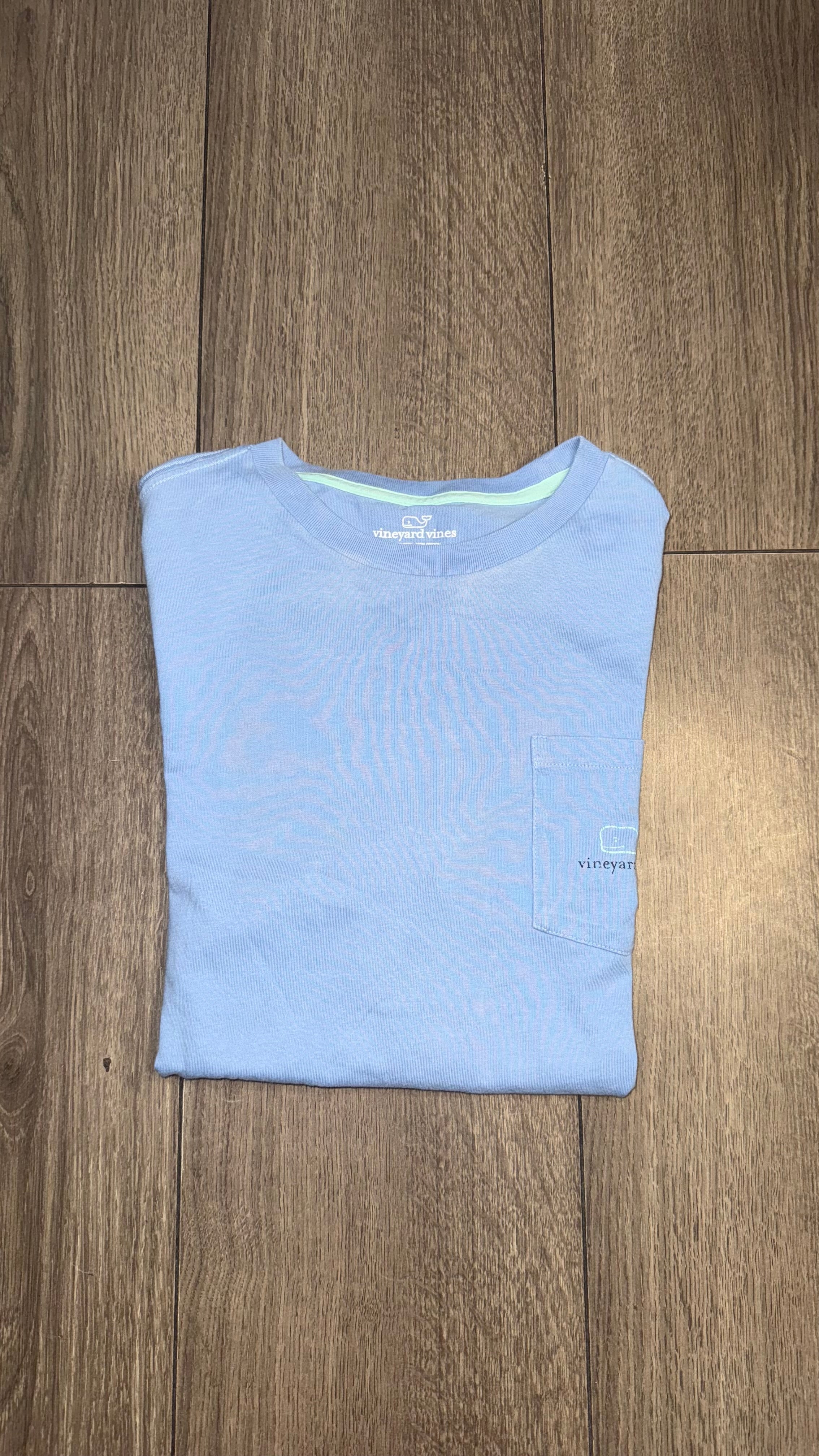 16A PLAYERA VINEYARD