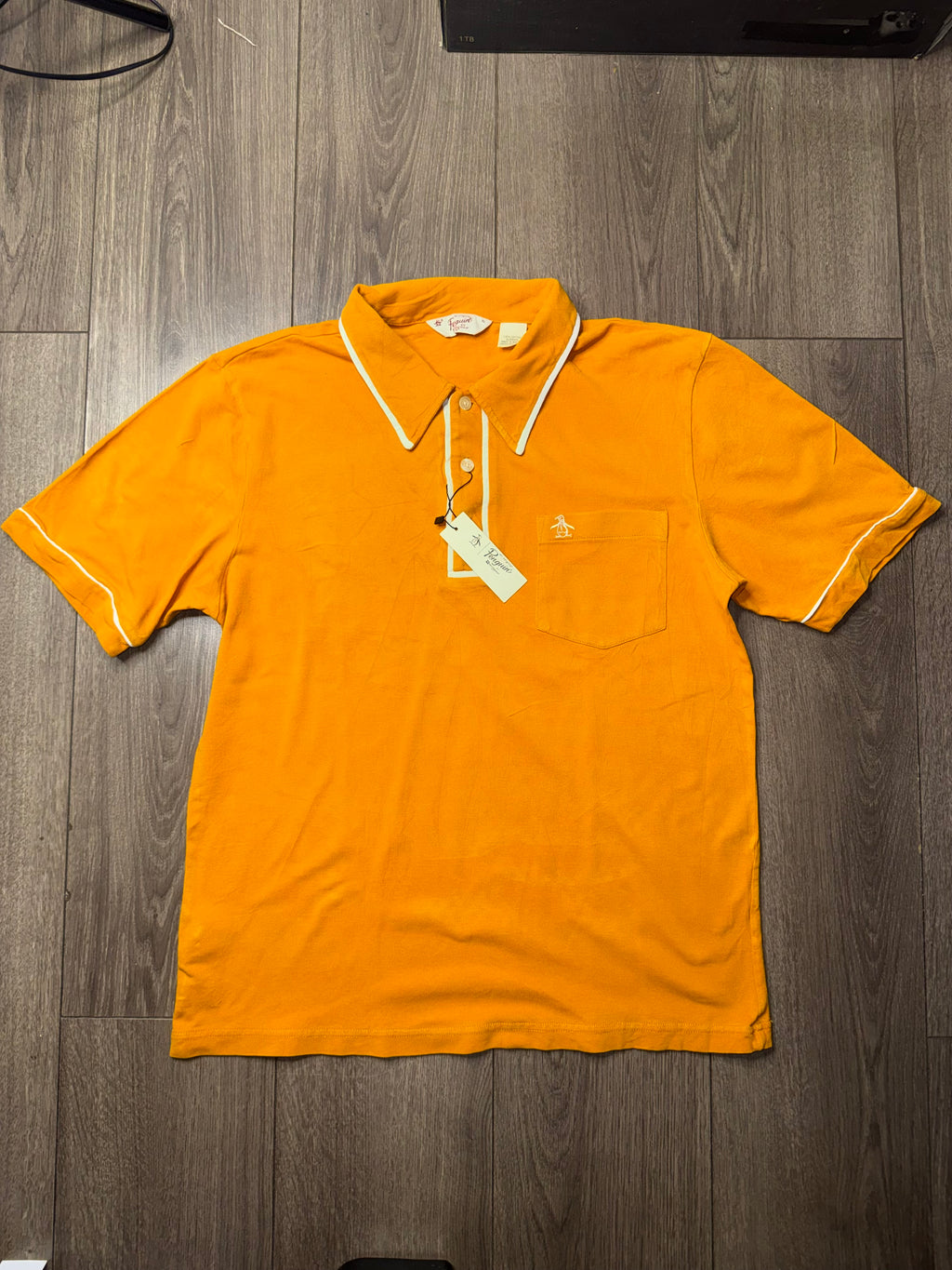 PLAYERA PENGUIN