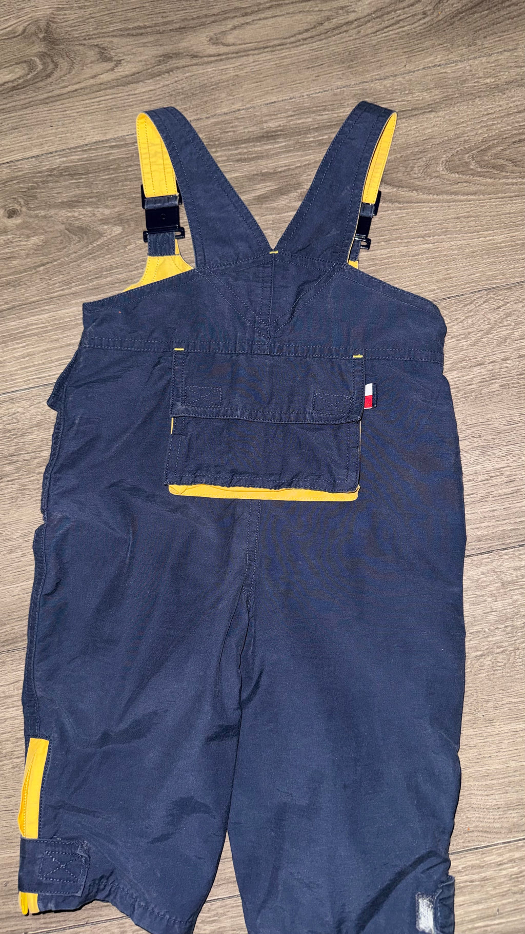 OVEROL NIÑO TOMMY HILFIGER