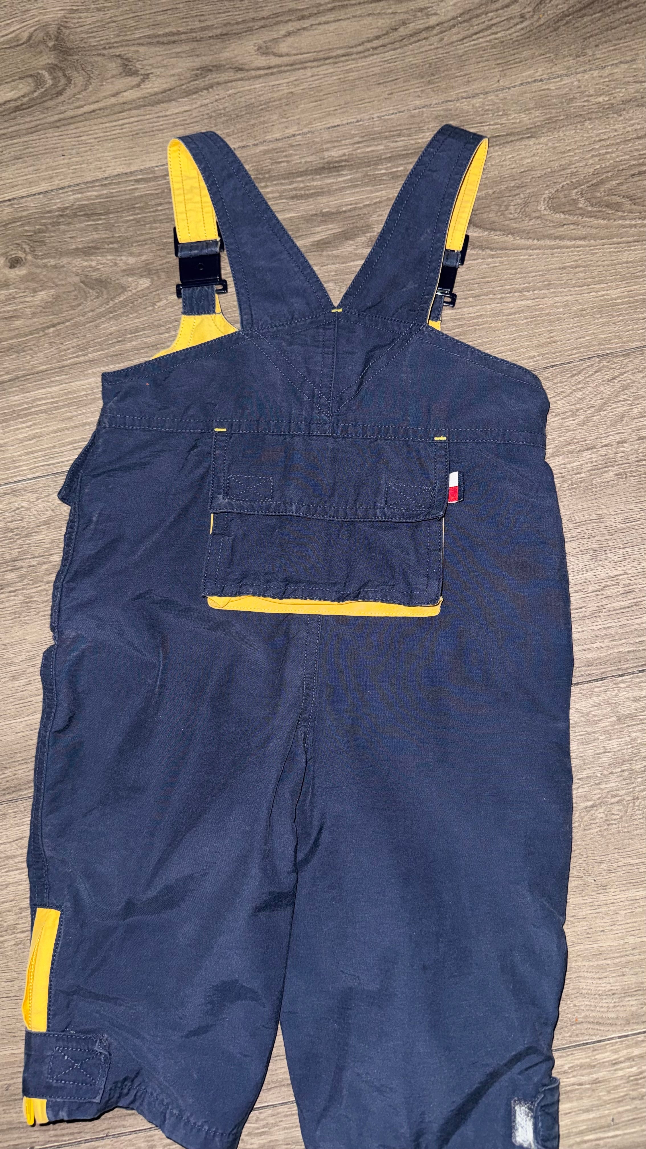 OVEROL NIÑO TOMMY HILFIGER