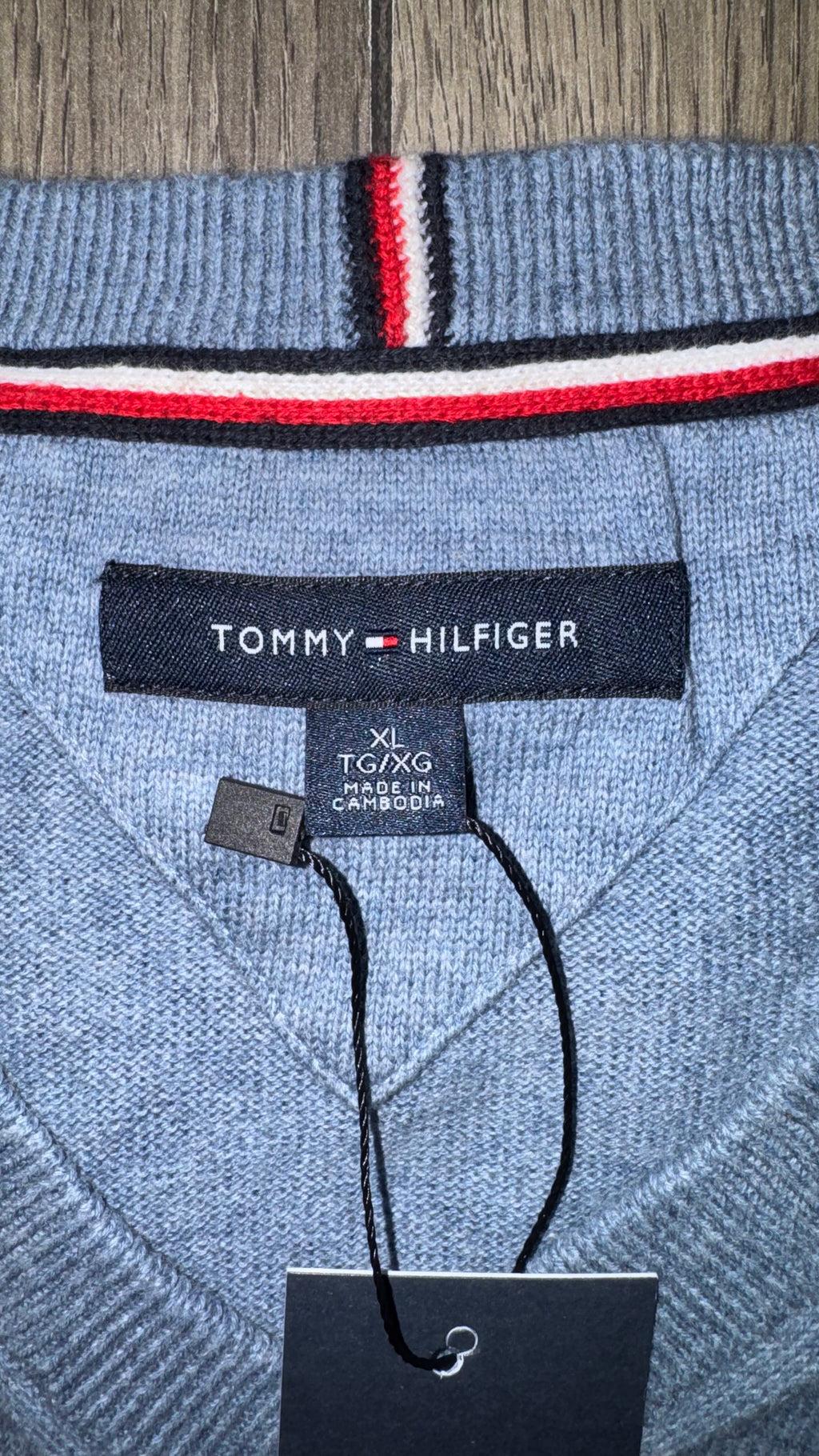 SUÉTER TOMMY HILFIGER