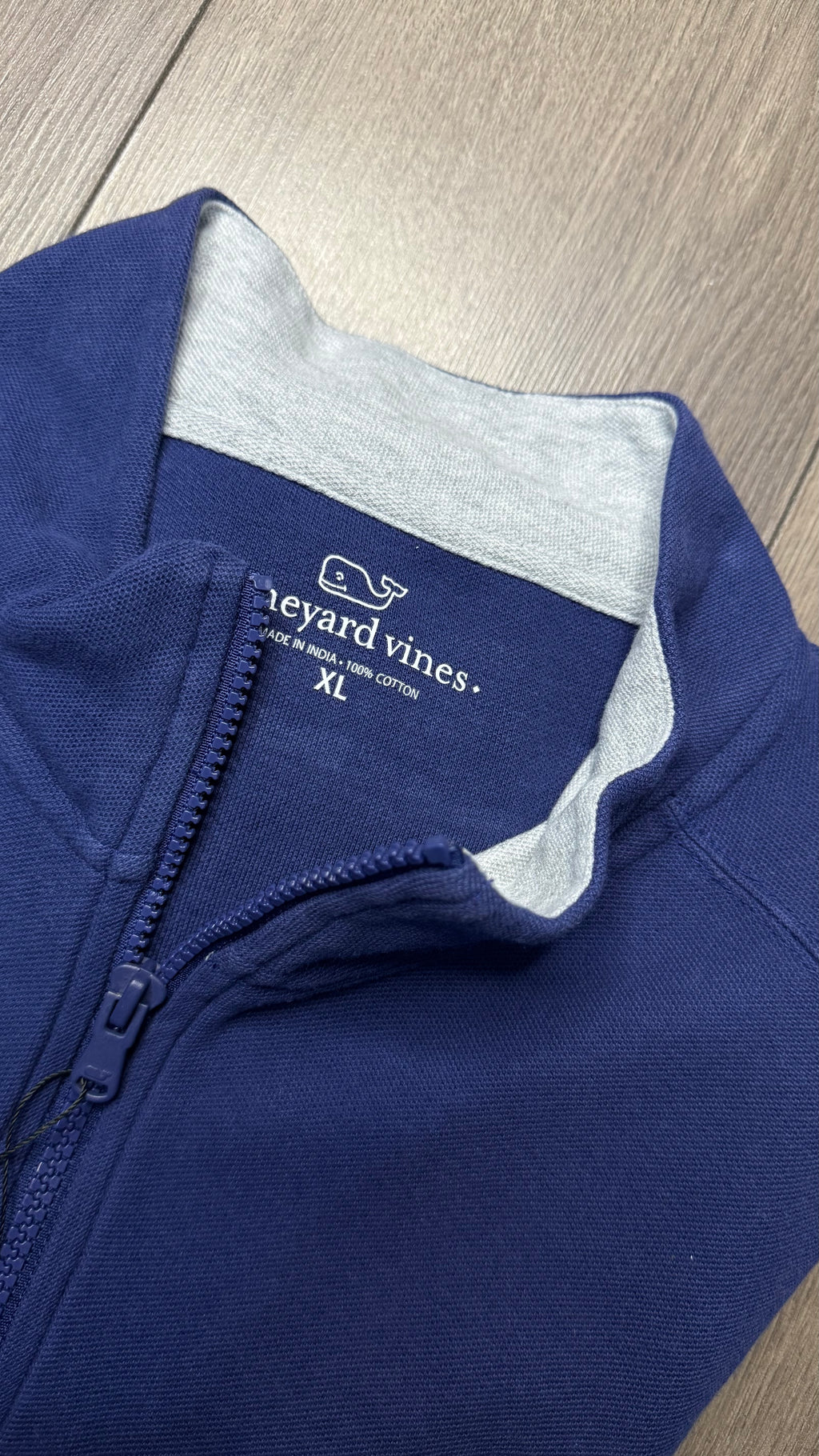 SUÉTER VINEYARD VINES